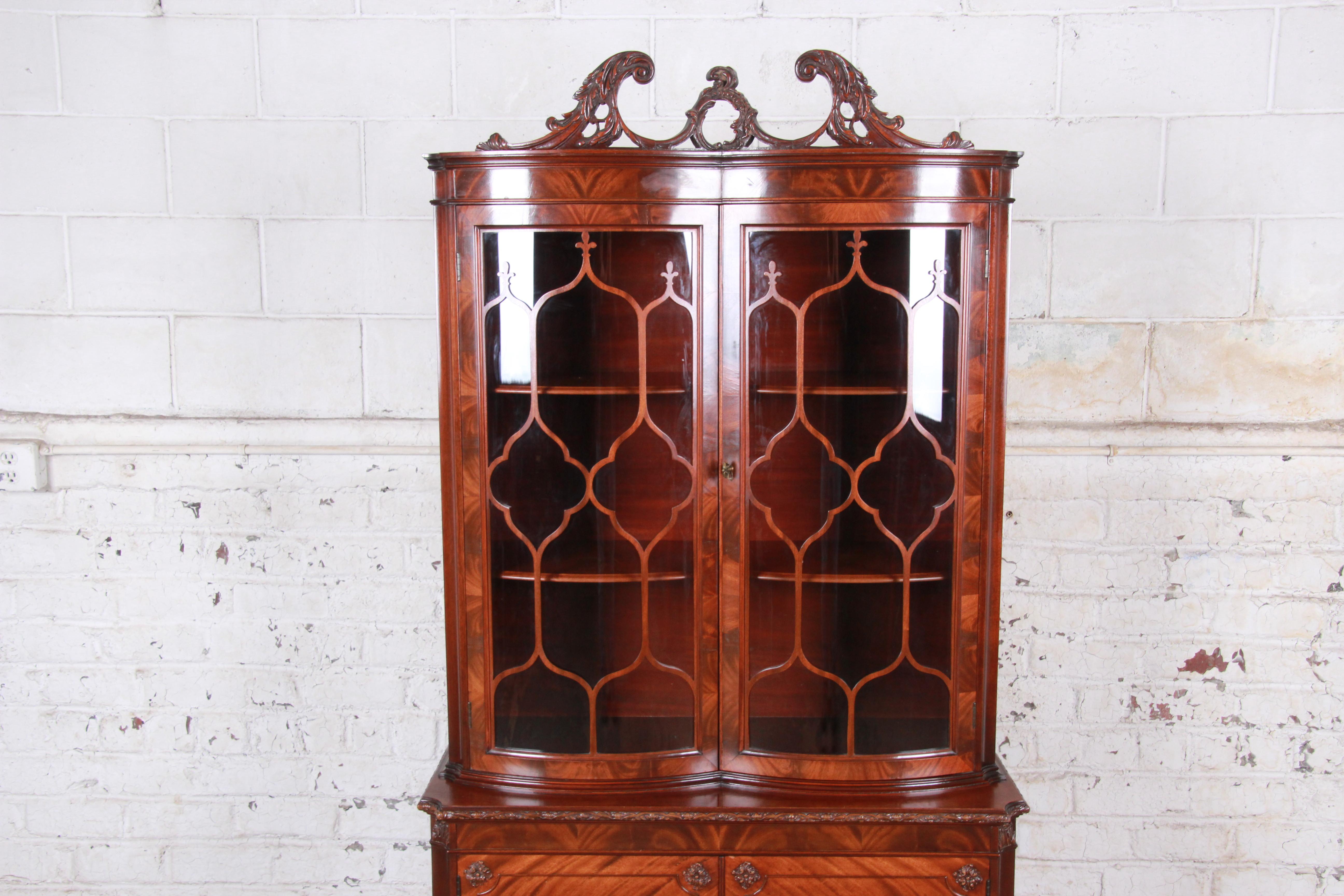 chippendale china cabinet