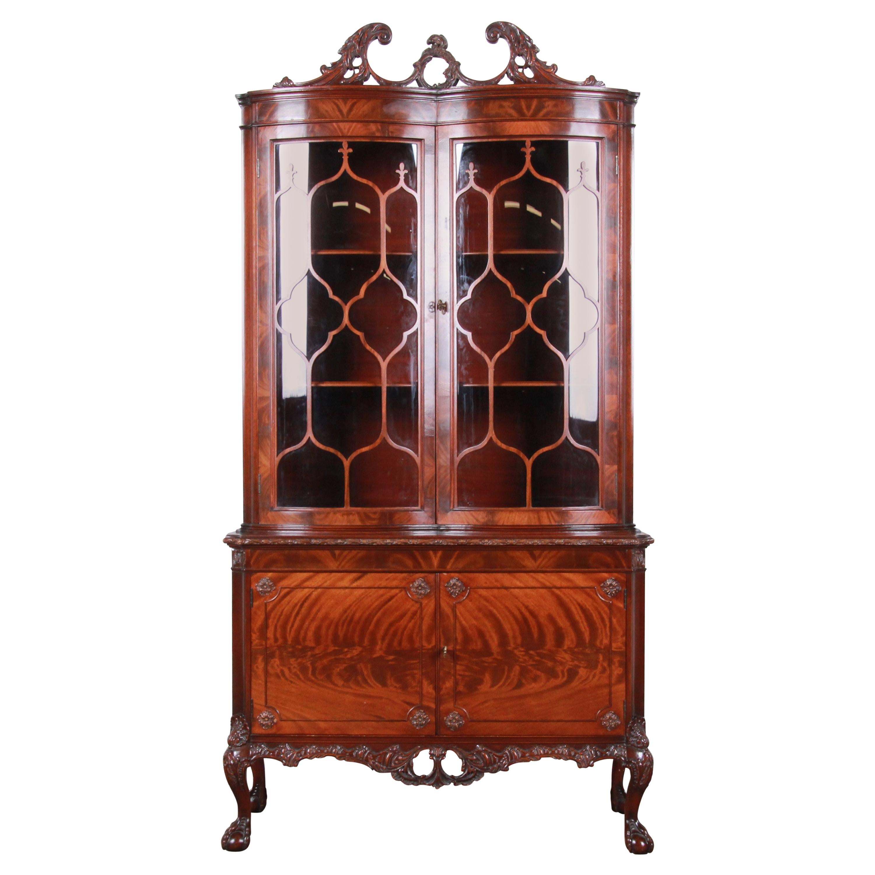 Romweber Flame Mahogany Chippendale Curved Glass Cabinet or Bookcase, 1930s