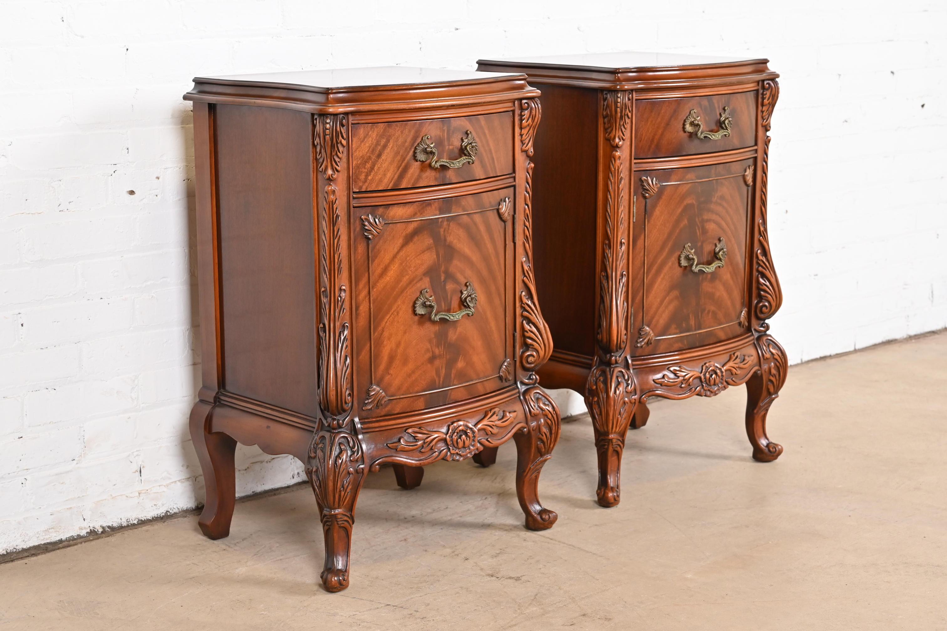 Brass Romweber French Louis XV Flame Mahogany Nightstands, Circa 1920s For Sale