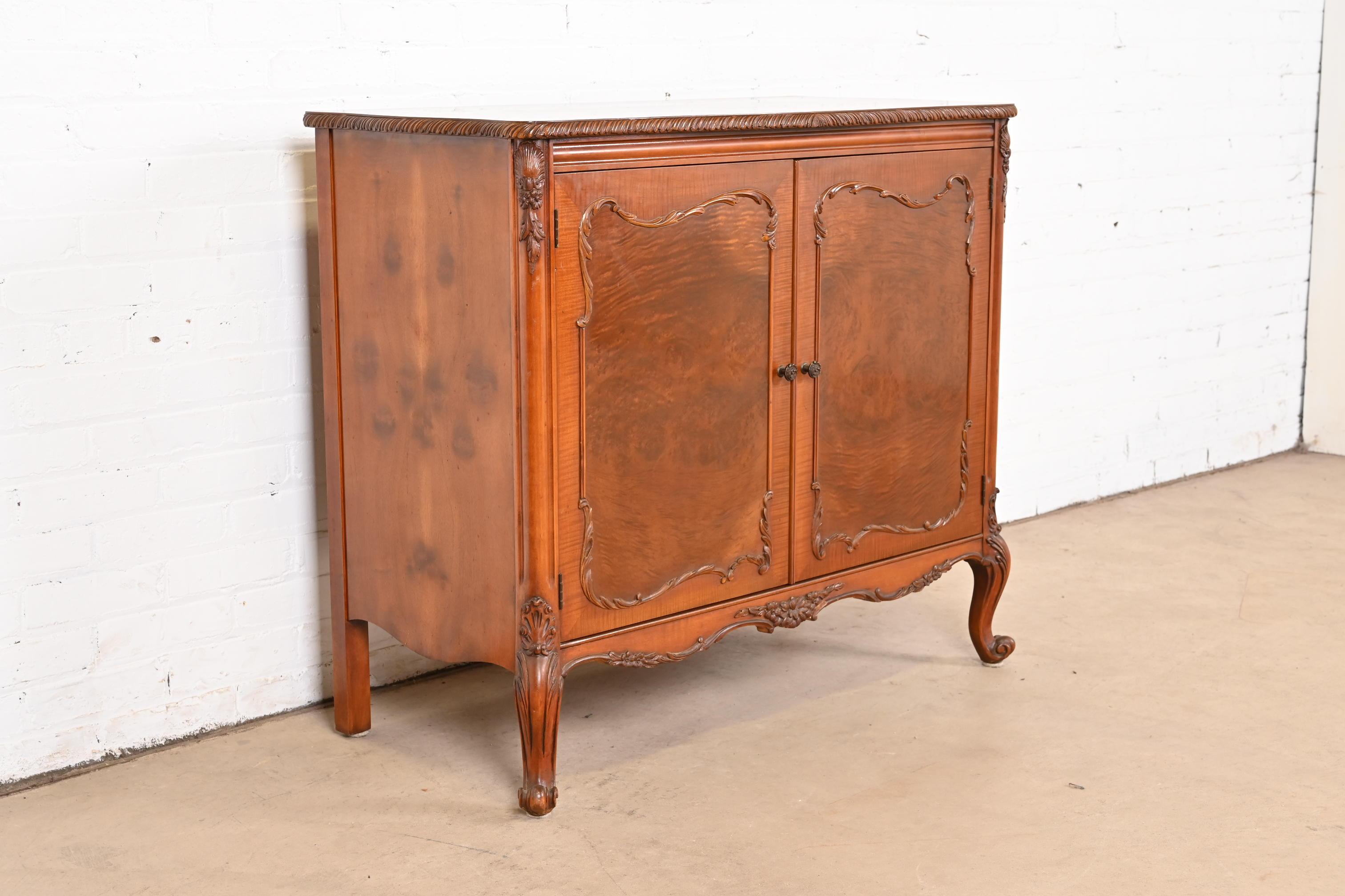 Brass Romweber French Provincial Louis XV Burl Wood Bar Cabinet, Circa 1920s For Sale