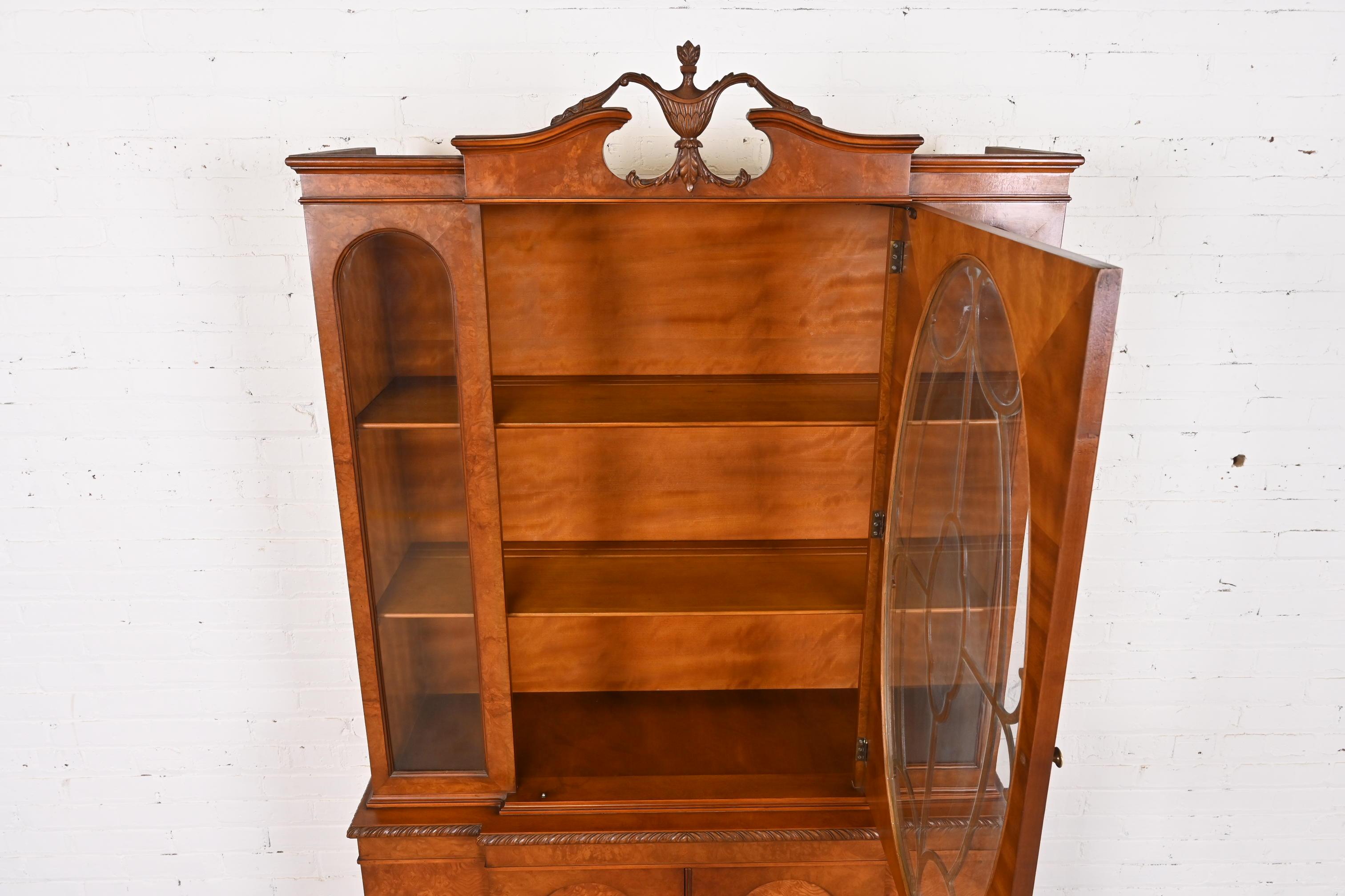 Romweber French Provincial Louis XV Burl Wood Breakfront Bookcase Cabinet, 1920s In Good Condition For Sale In South Bend, IN