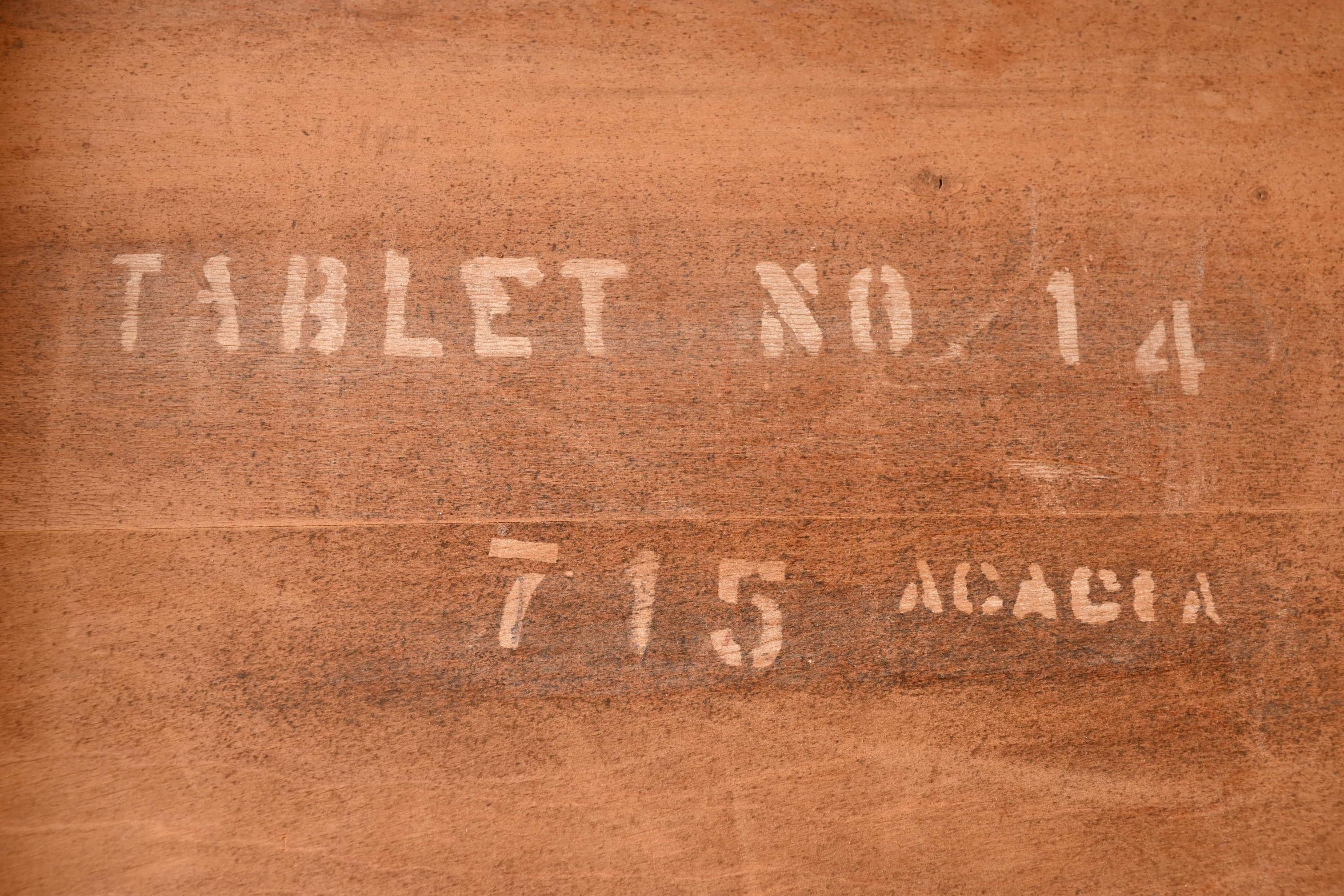Romweber table de salle à manger provinciale française Louis XV en ronce de bois, nouvellement restaurée en vente 4