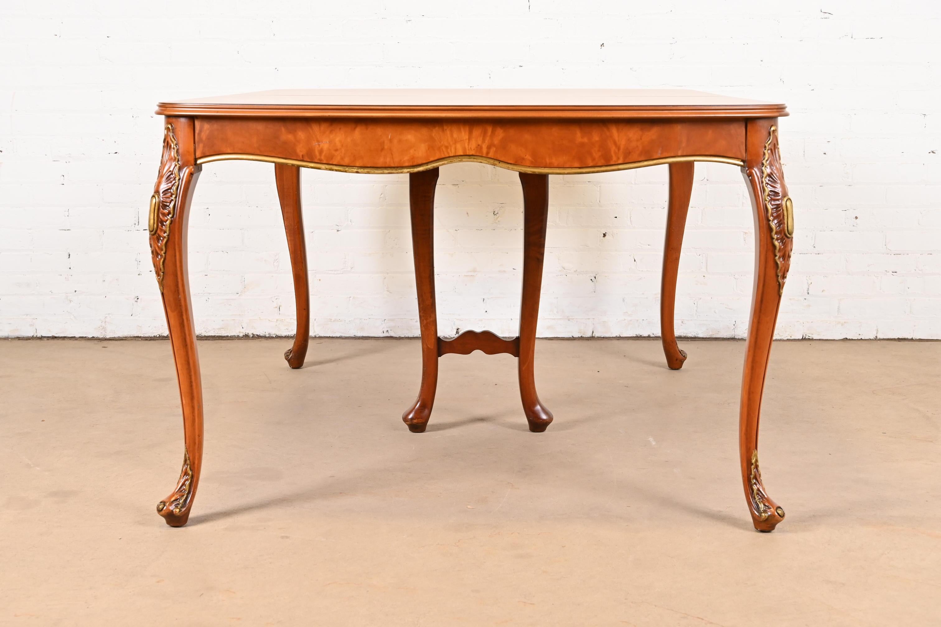 Romweber French Provincial Louis XV Burl Wood Extension Dining Table, Refinished For Sale 9