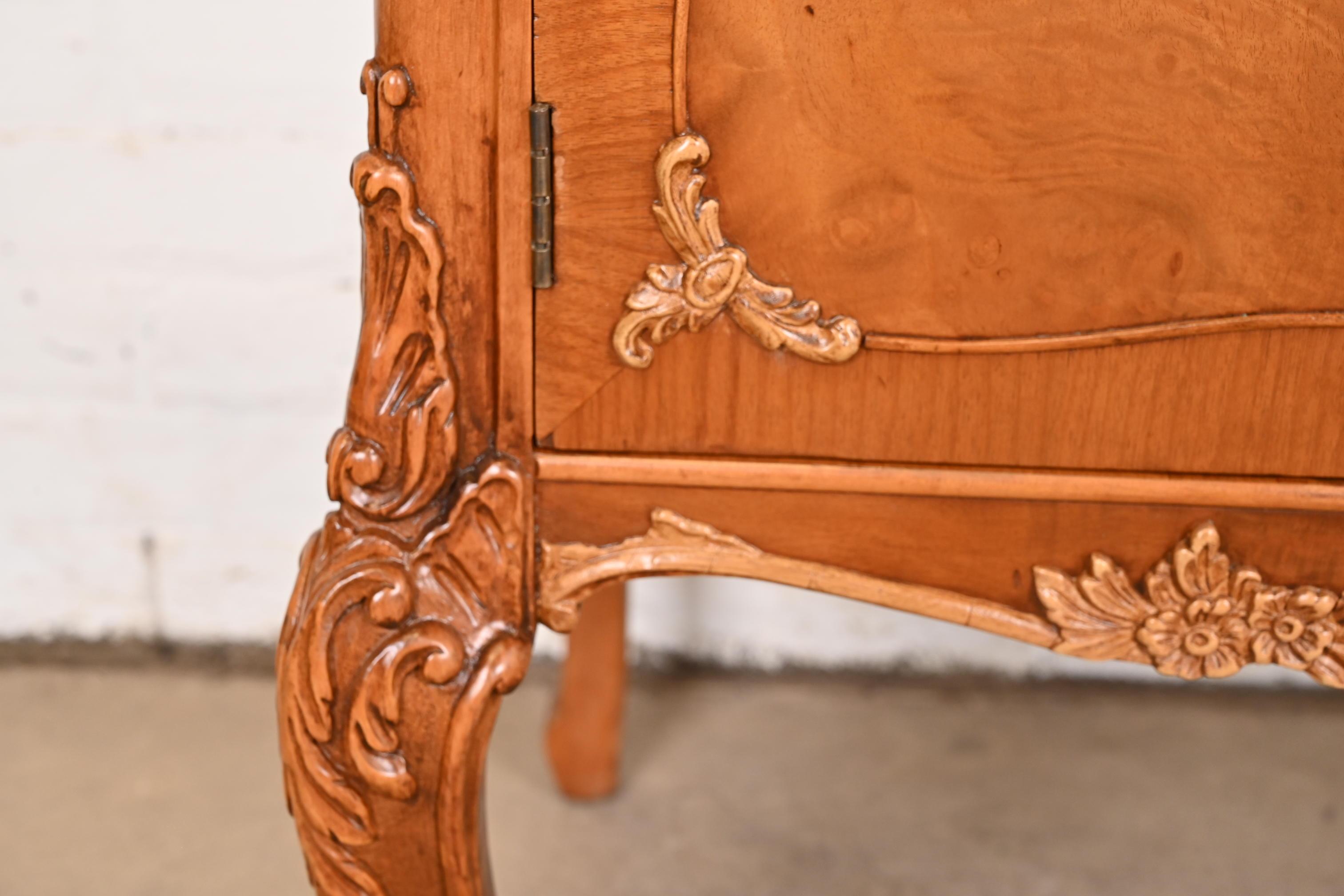 Romweber French Provincial Louis XV Burl Wood Server or Bar Cabinet, Refinished For Sale 4
