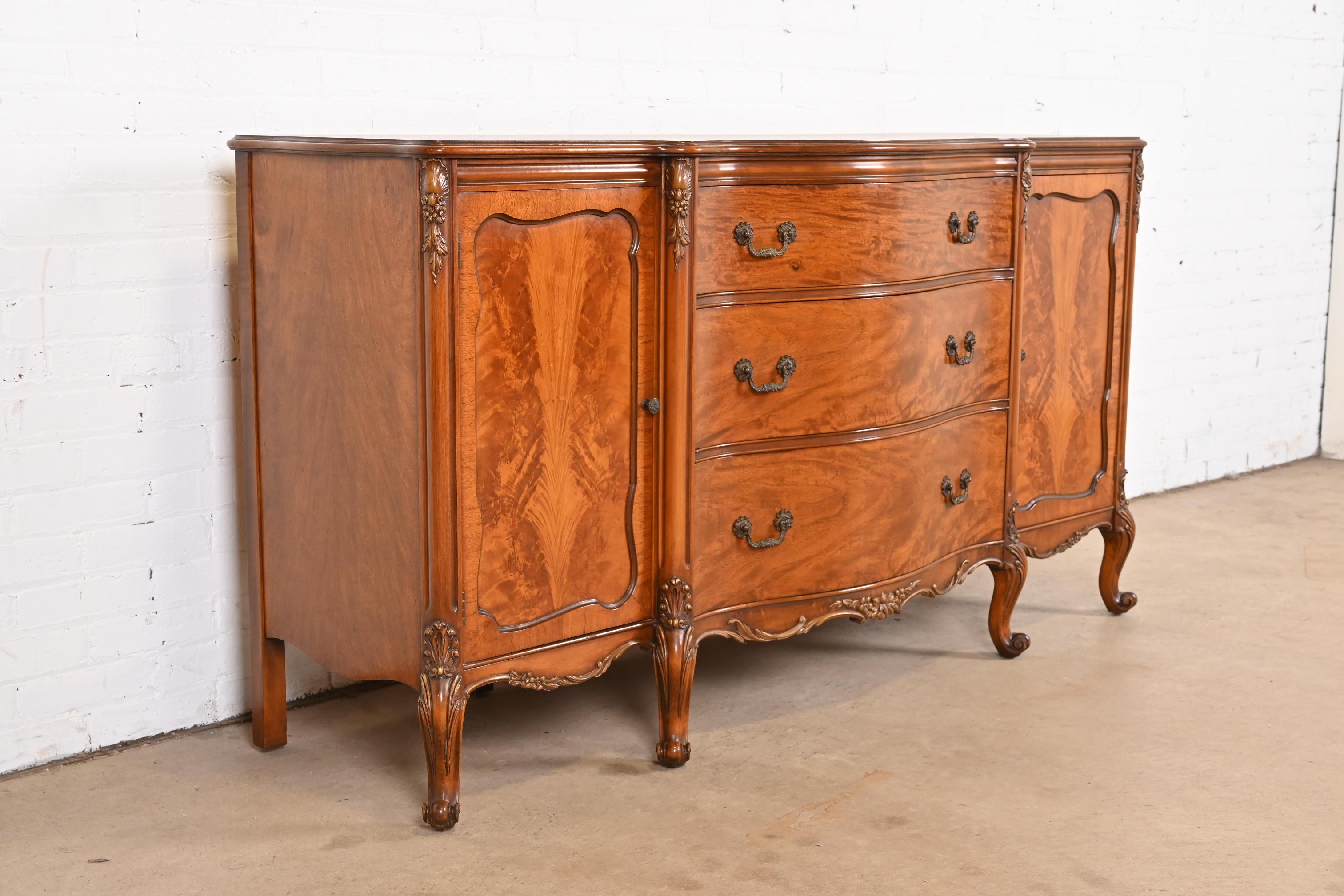 Early 20th Century Romweber French Provincial Louis XV Burl Wood Sideboard Credenza, Circa 1920s