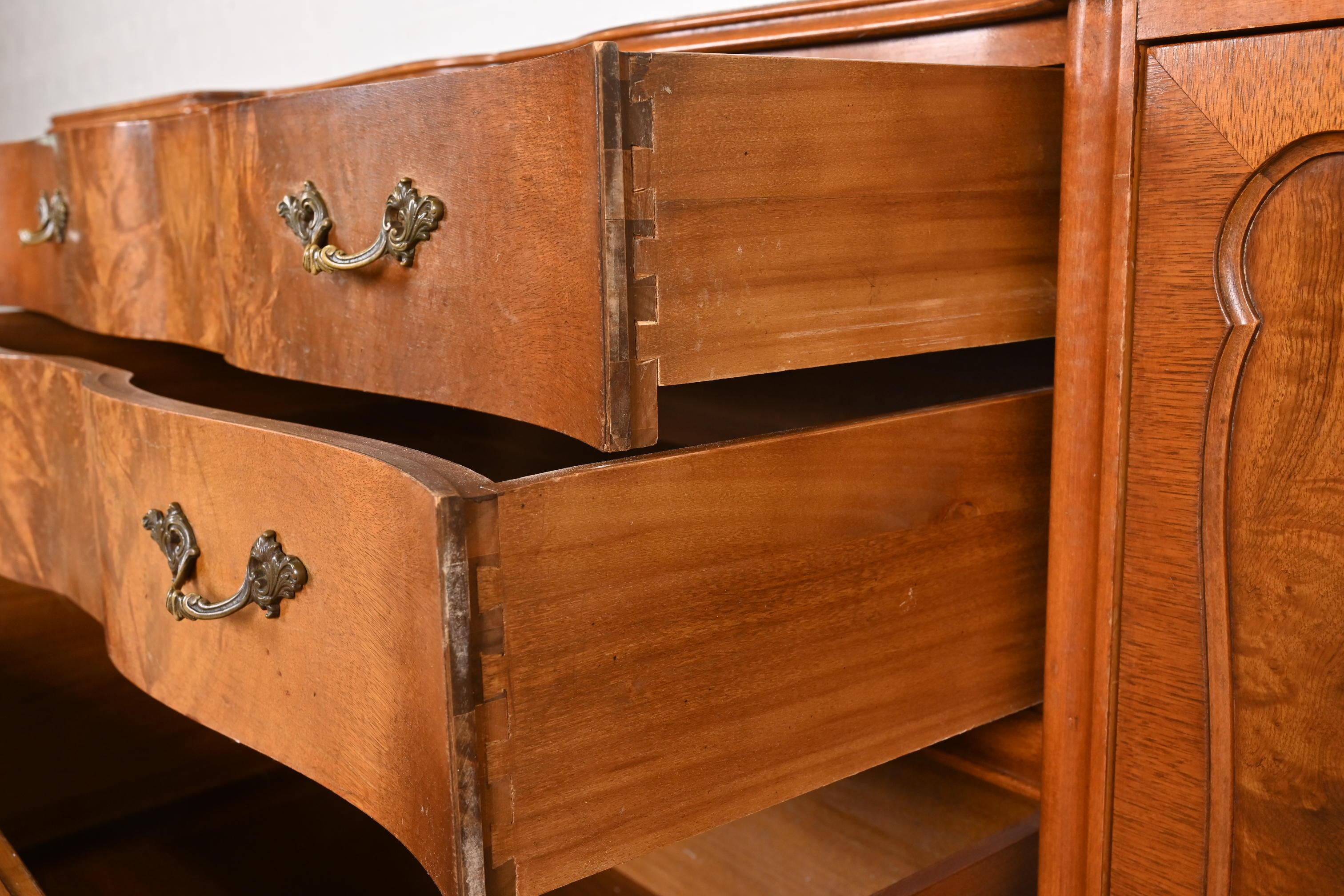 Romweber French Provincial Louis XV Burl Wood Sideboard or Bar Cabinet, 1920s For Sale 5