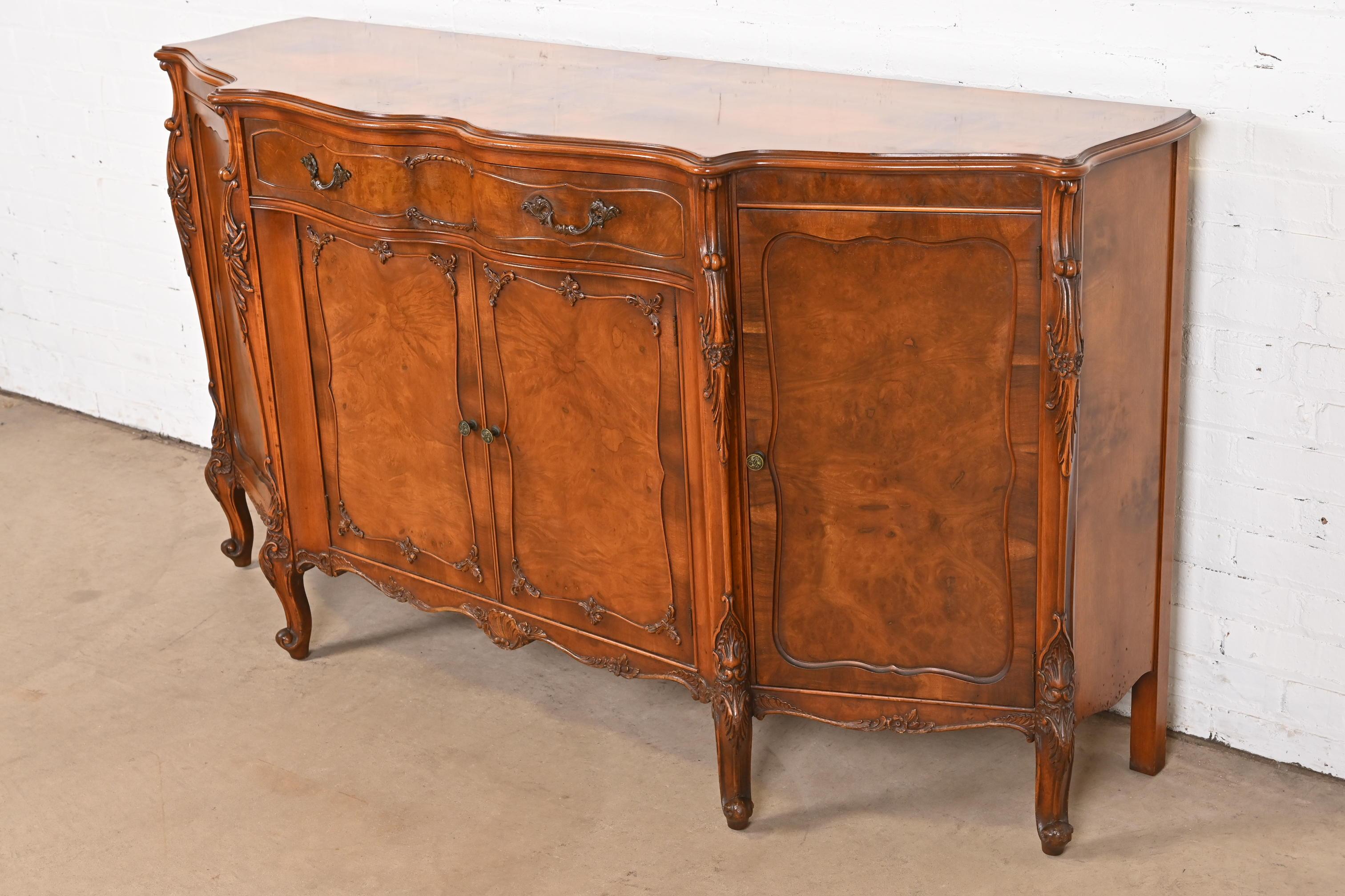 Romweber French Provincial Louis XV Burl Wood Sideboard or Bar Cabinet, 1920s In Good Condition In South Bend, IN