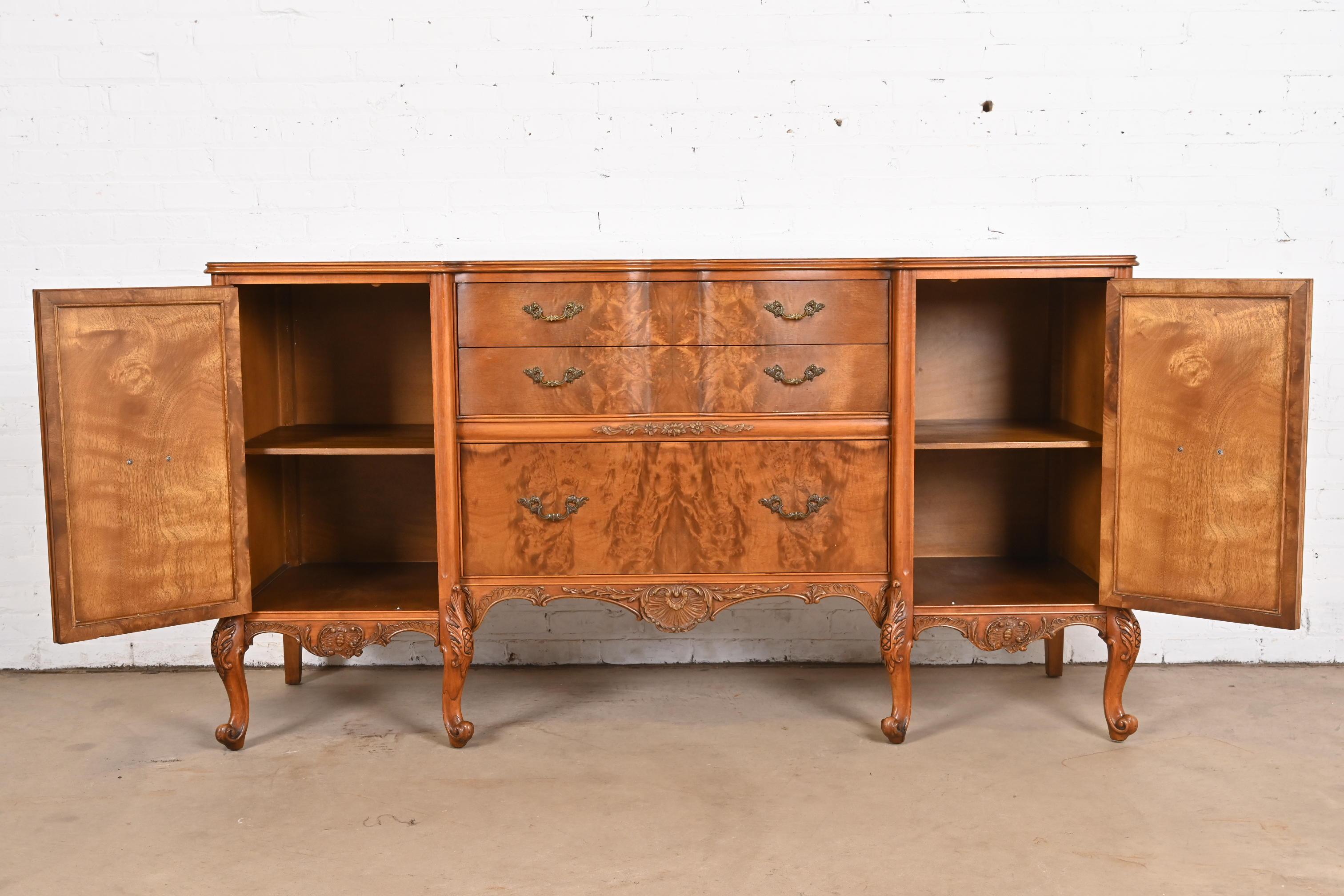 Romweber French Provincial Louis XV Burl Wood Sideboard or Bar Cabinet, 1920s For Sale 2