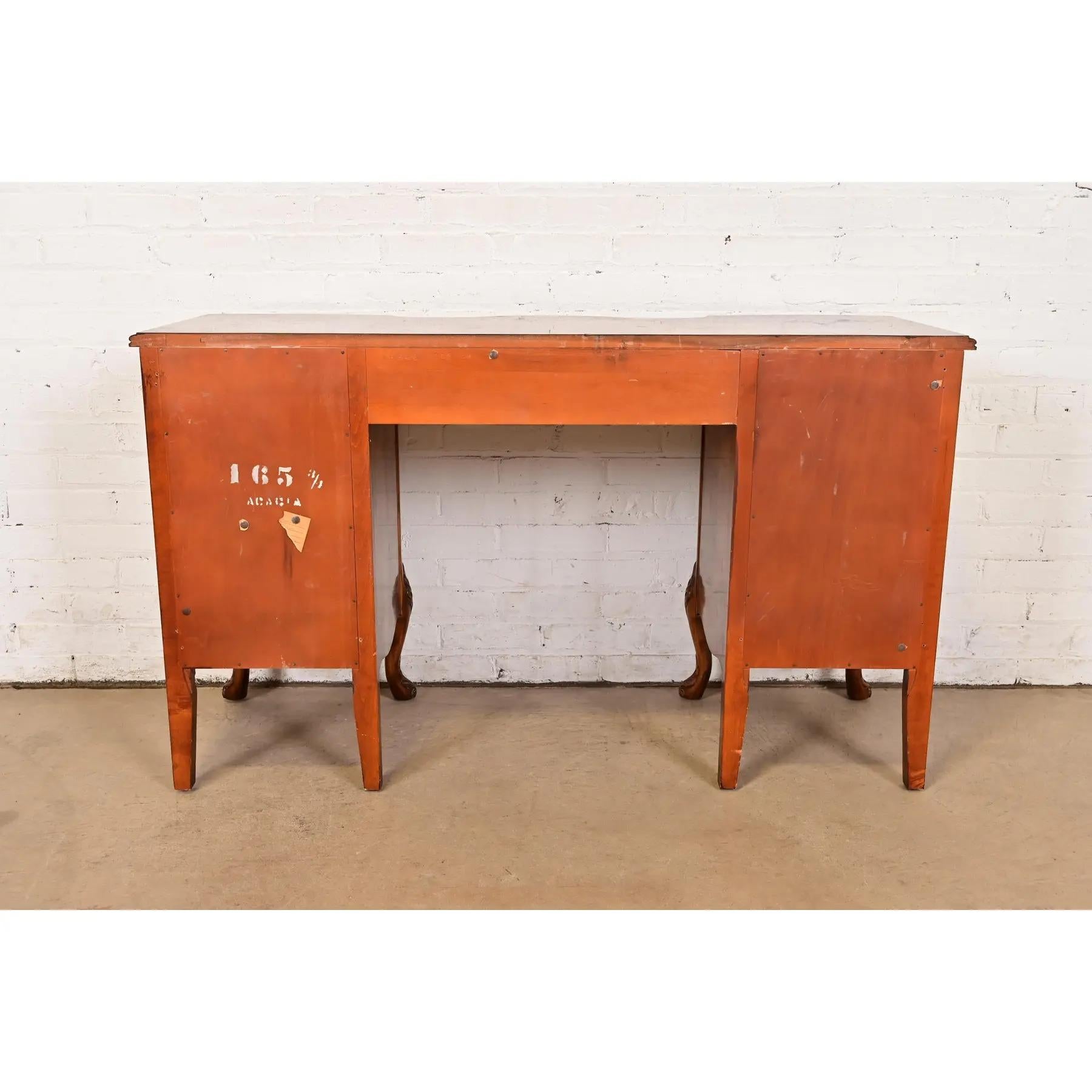 Vanità in legno di radica Luigi XV di Romweber, CIRCA 1920 in vendita 7