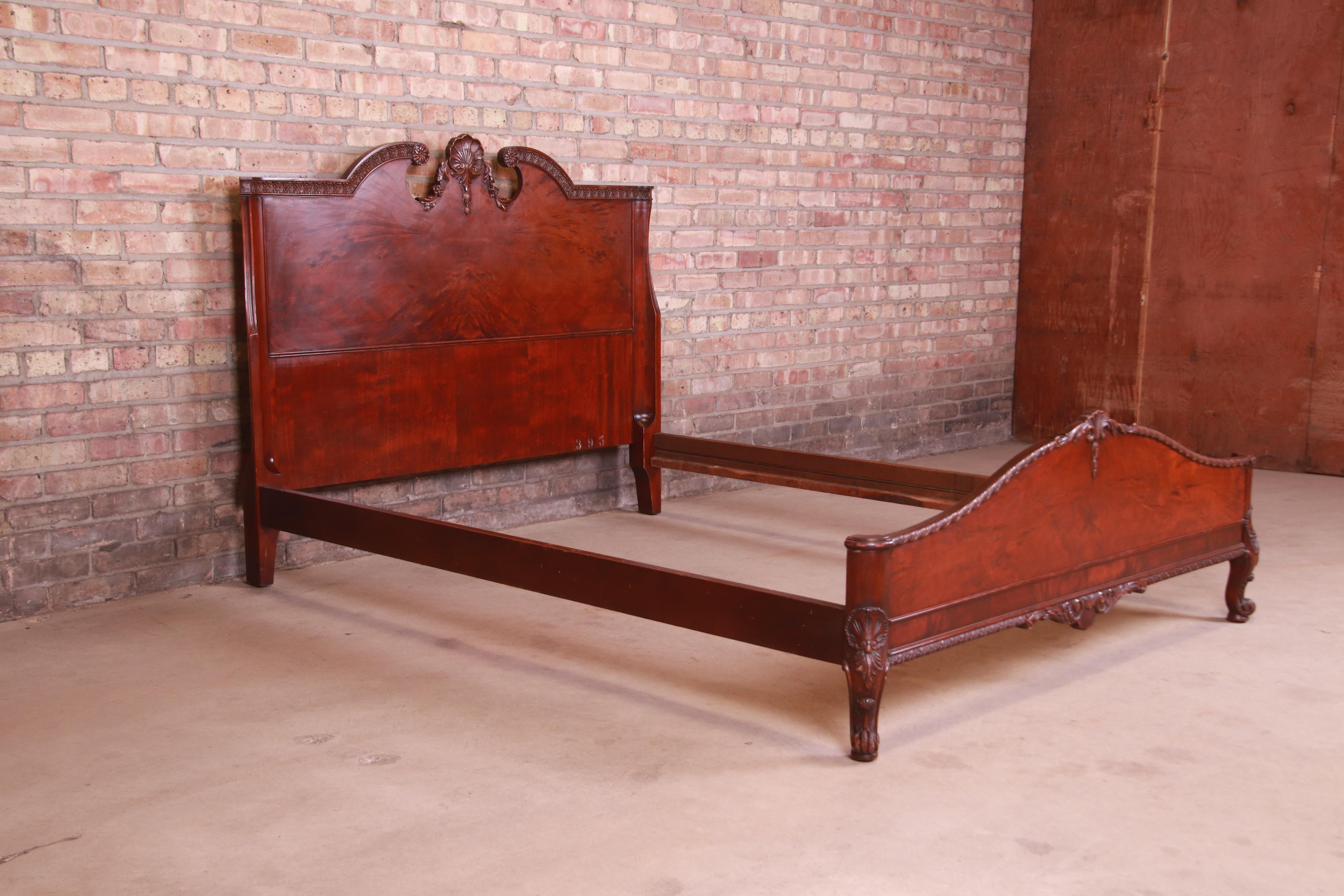Early 20th Century Romweber French Provincial Louis XV Burled Mahogany Full Size Bed, Circa 1920s