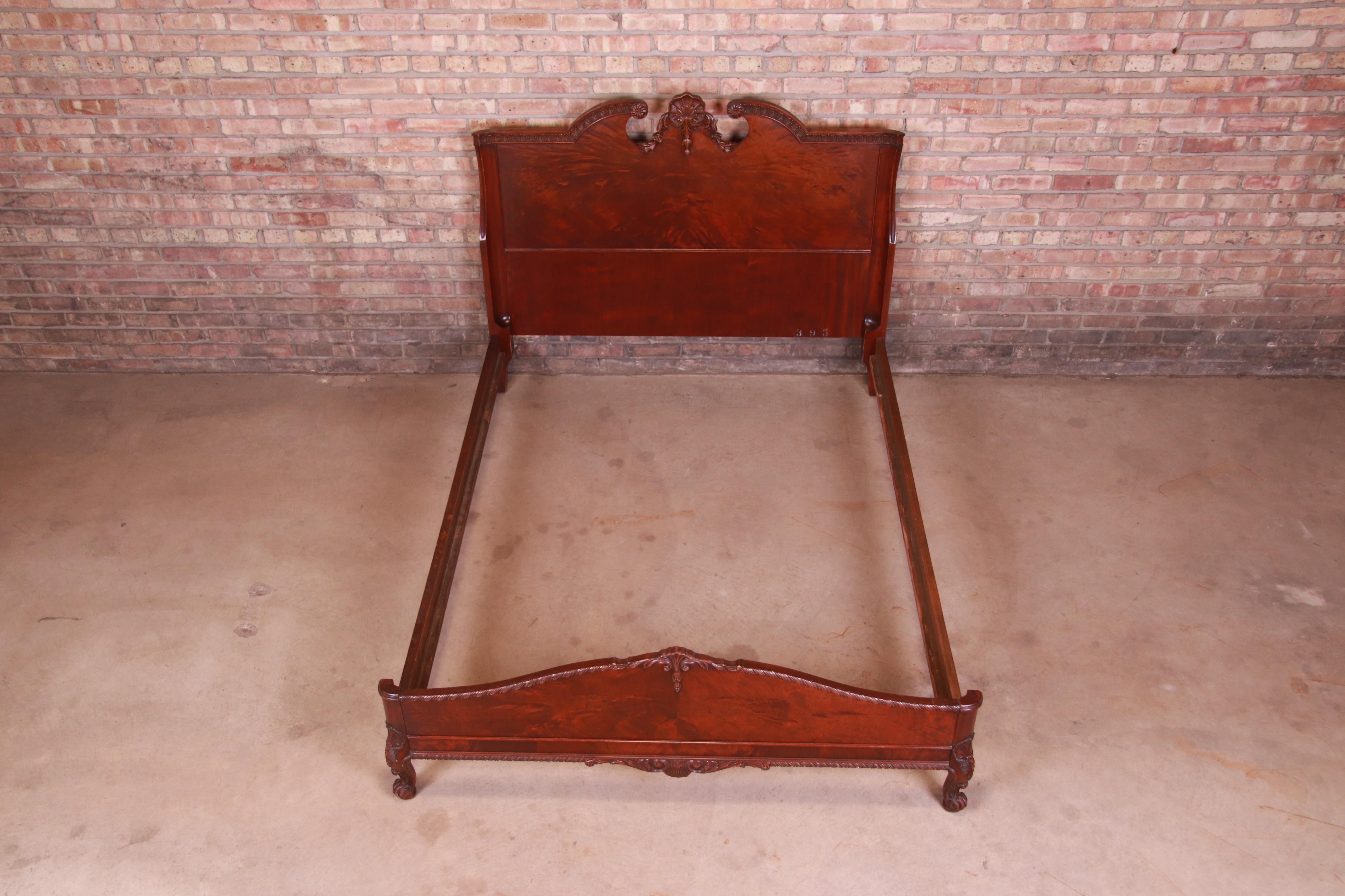 Romweber French Provincial Louis XV Burled Mahogany Full Size Bed, Circa 1920s 1