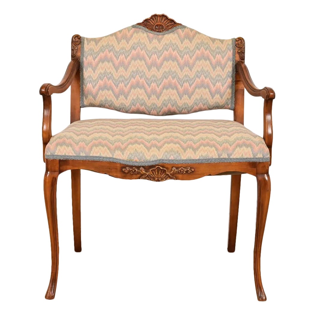 Sedia da toilette in legno d
acacia intagliato Luigi XV di Romweber, CIRCA 1920 in vendita