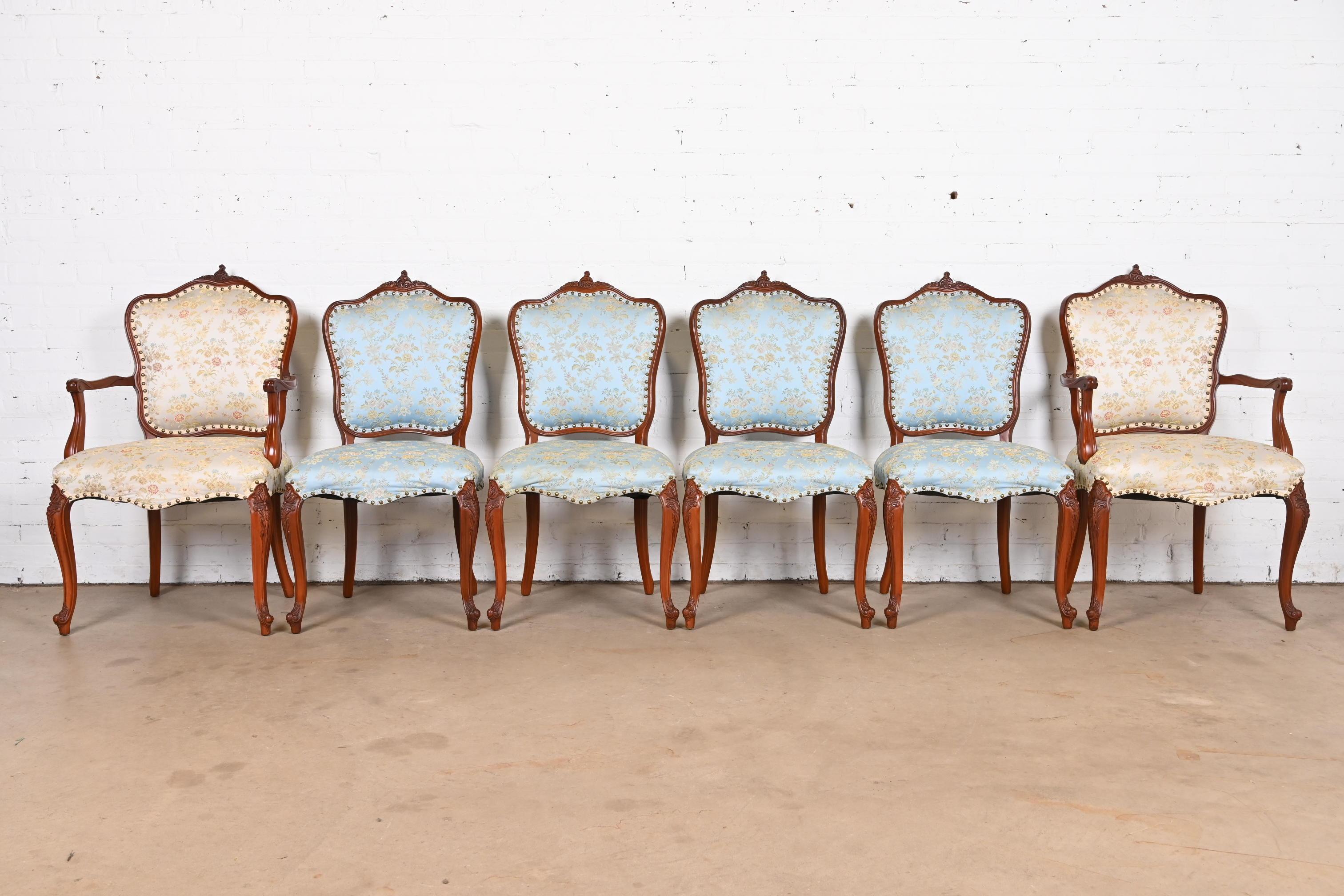 Romweber French Provincial Louis XV Carved Rosewood Dining Chairs, Set of Six In Good Condition In South Bend, IN