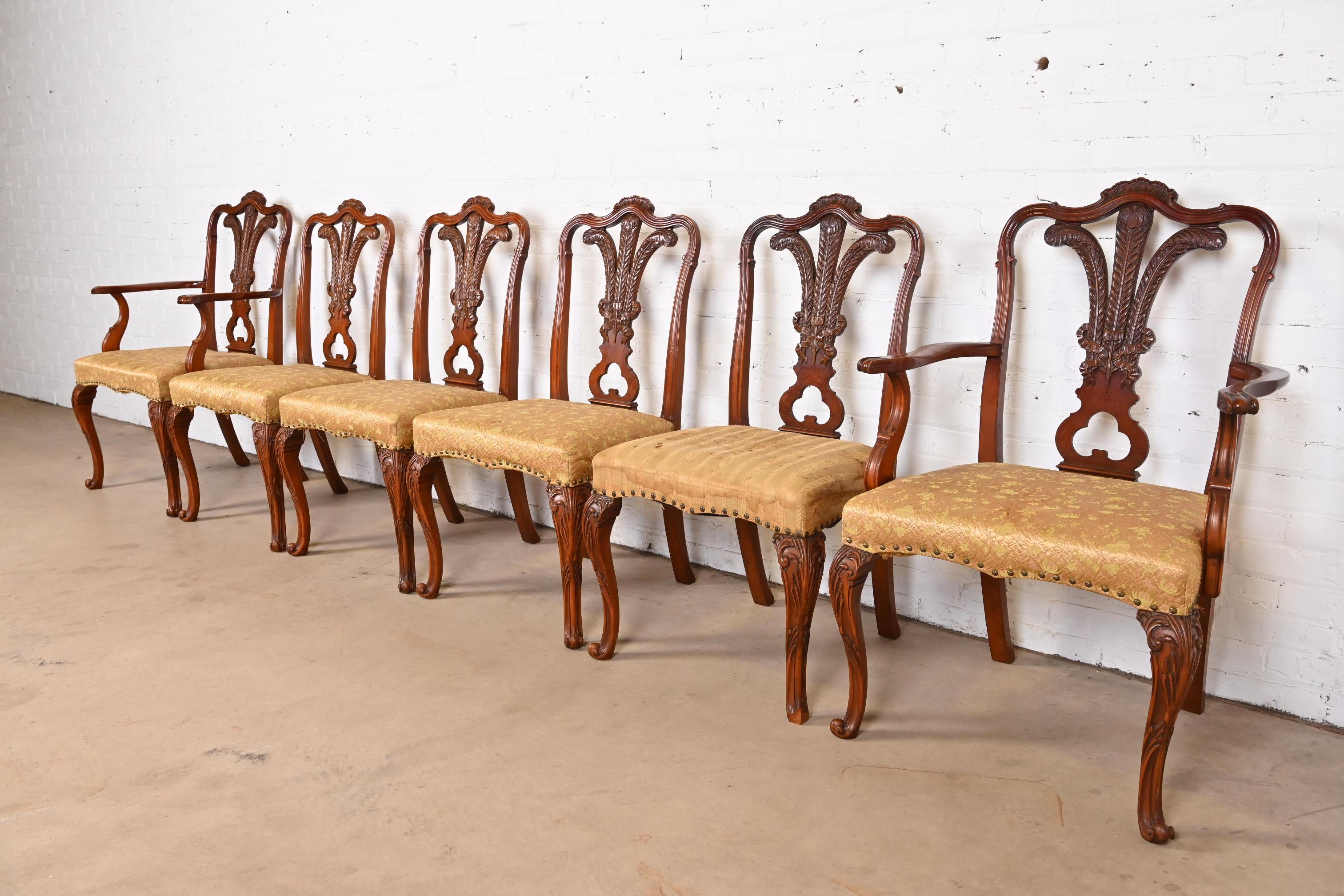 Early 20th Century Romweber French Provincial Louis XV Carved Walnut Dining Chairs, Set of Six For Sale