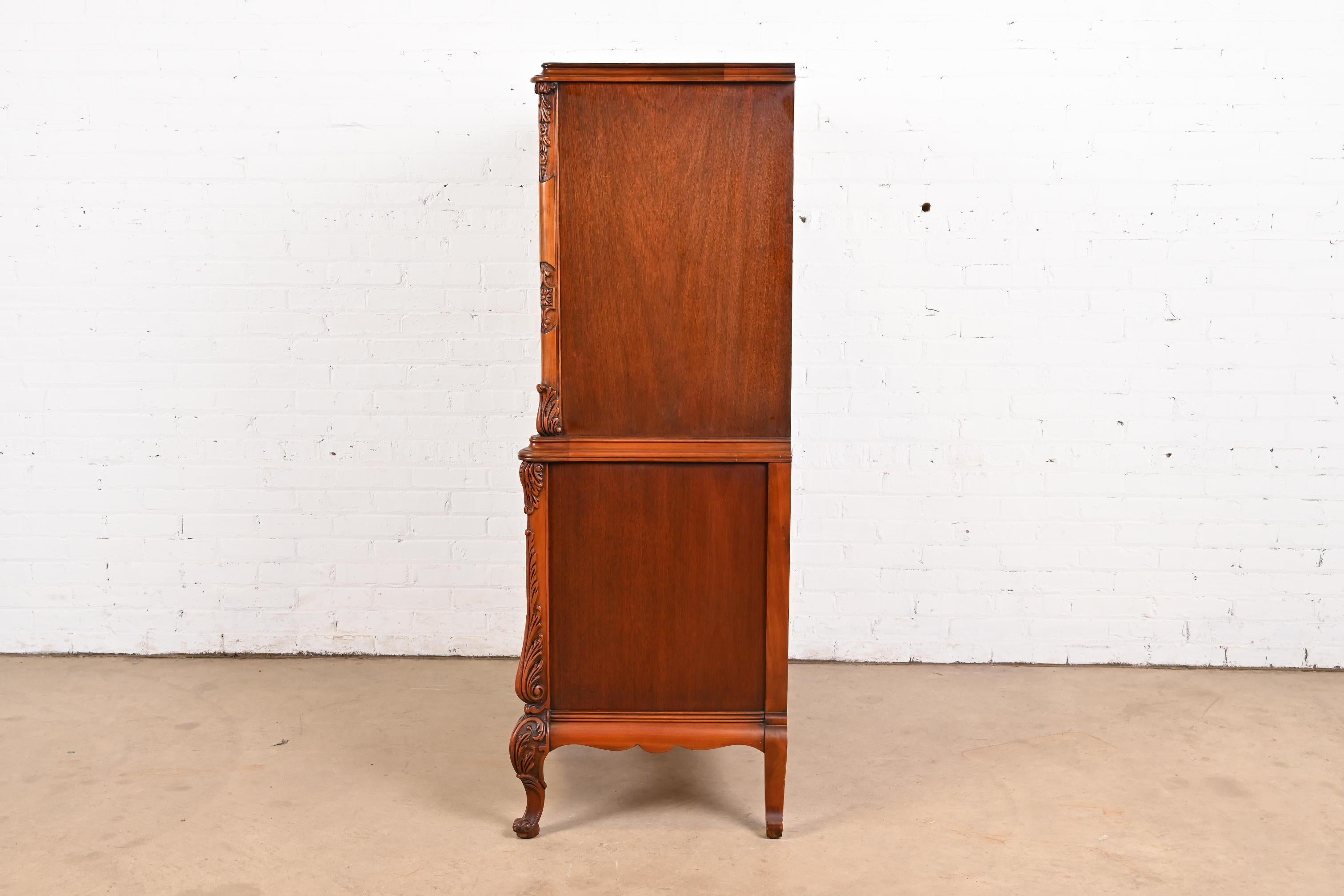 Romweber French Provincial Louis XV Flame Mahogany Highboy Dresser, Circa 1920s 4