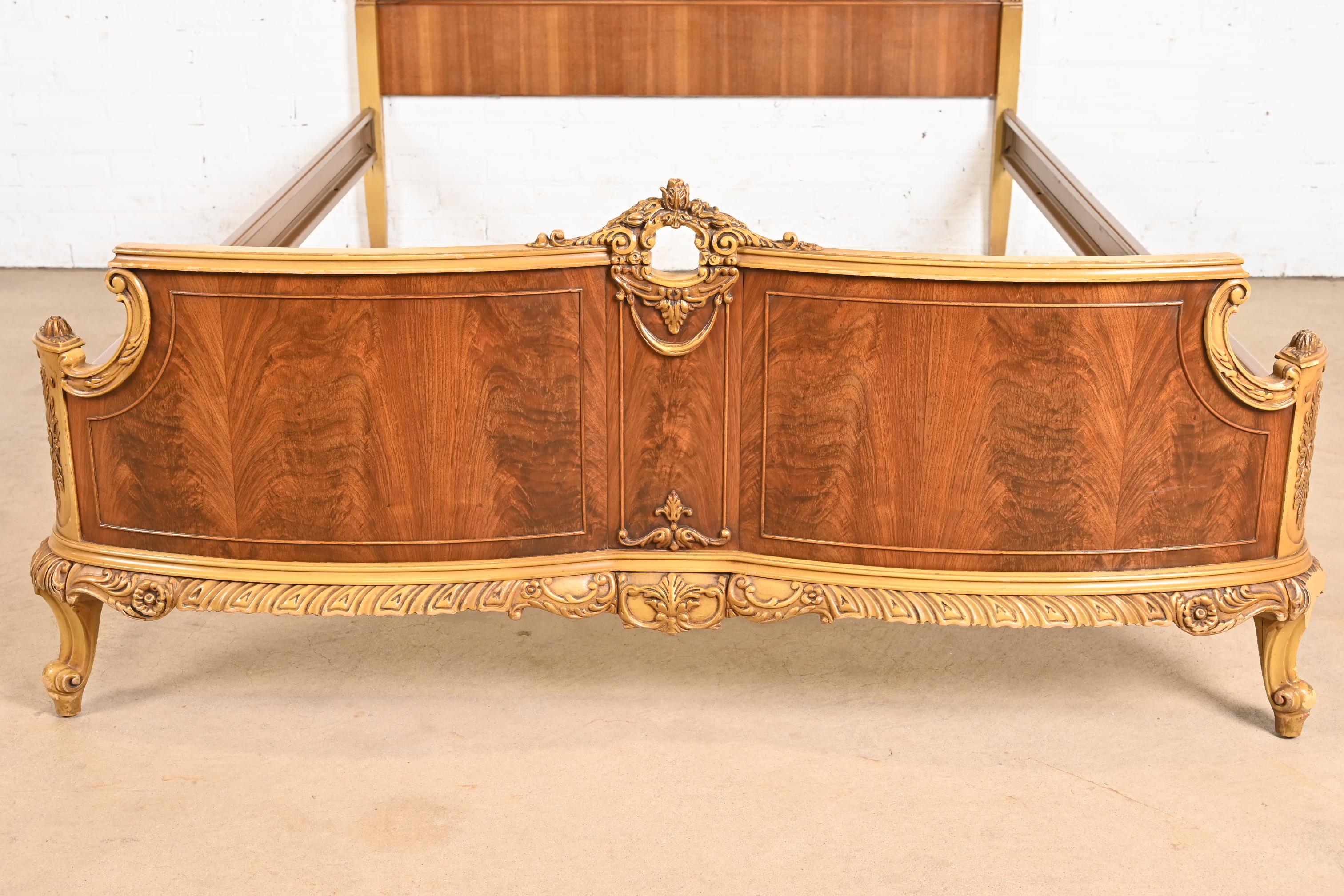 Romweber French Provincial Louis XV Mahogany and Parcel Painted Full Size Bed For Sale 3