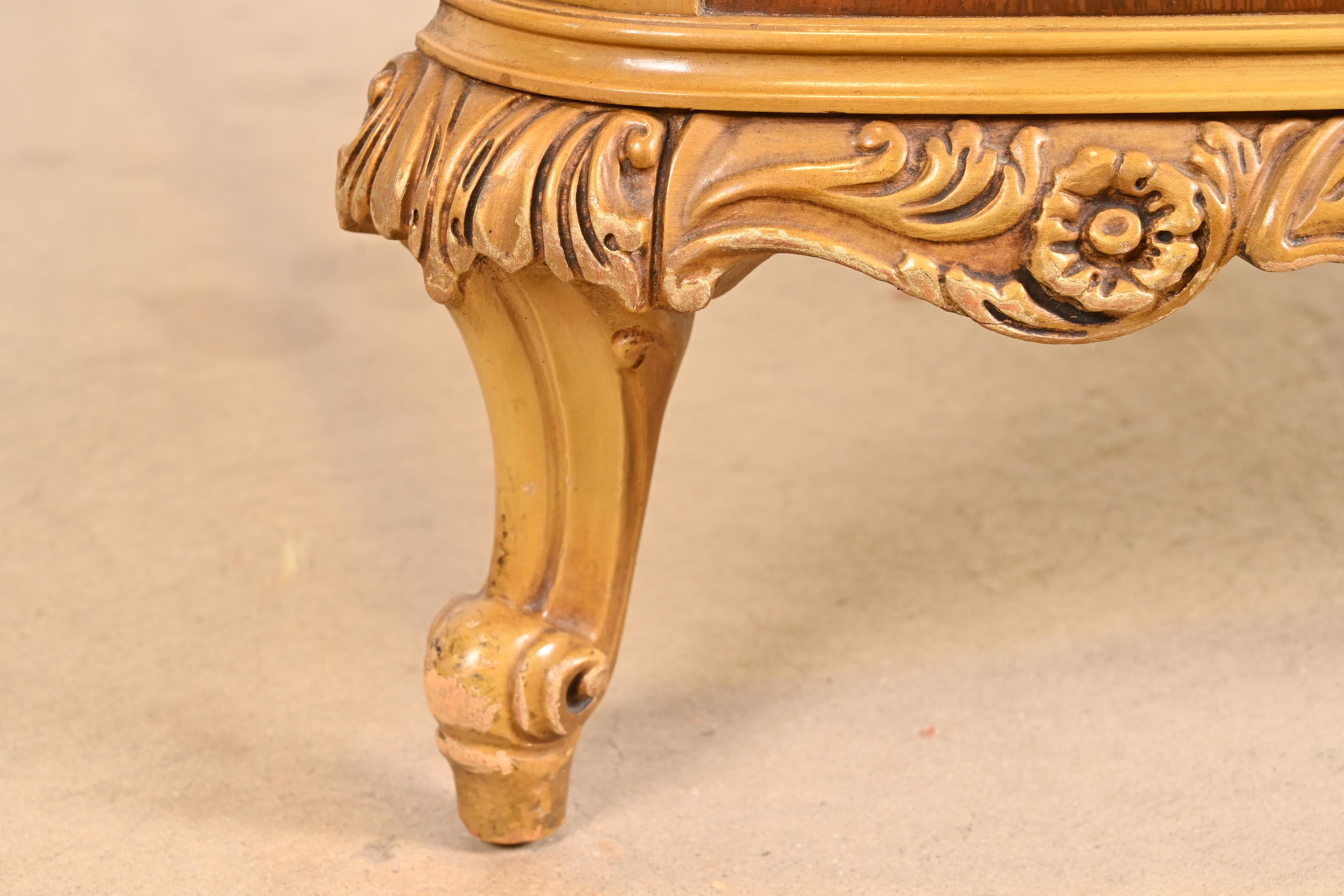 Romweber French Provincial Louis XV Mahogany and Parcel Painted Full Size Bed For Sale 4
