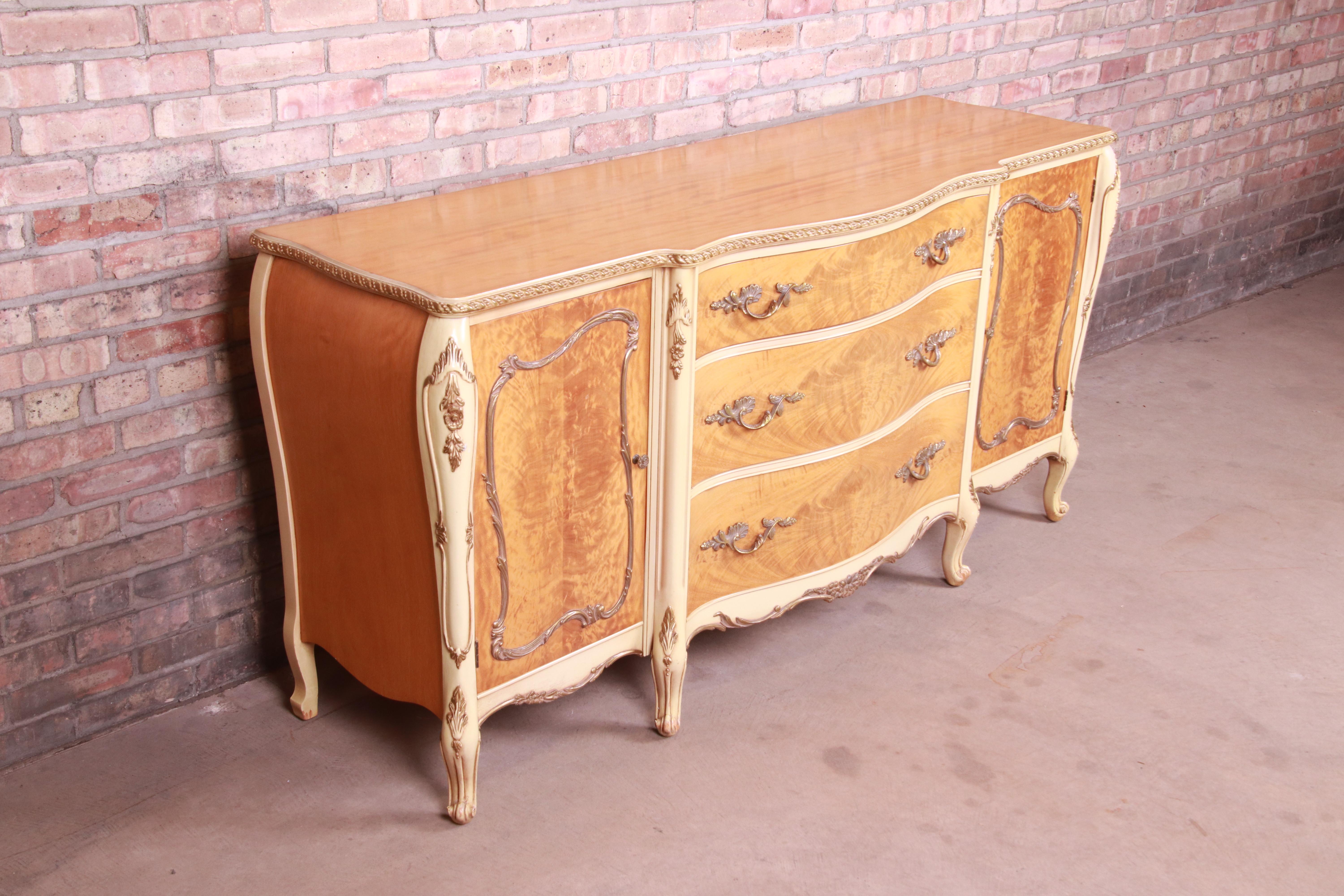 Romweber French Rococo Louis XV Burl Wood Sideboard Credenza, Circa 1930s In Good Condition In South Bend, IN