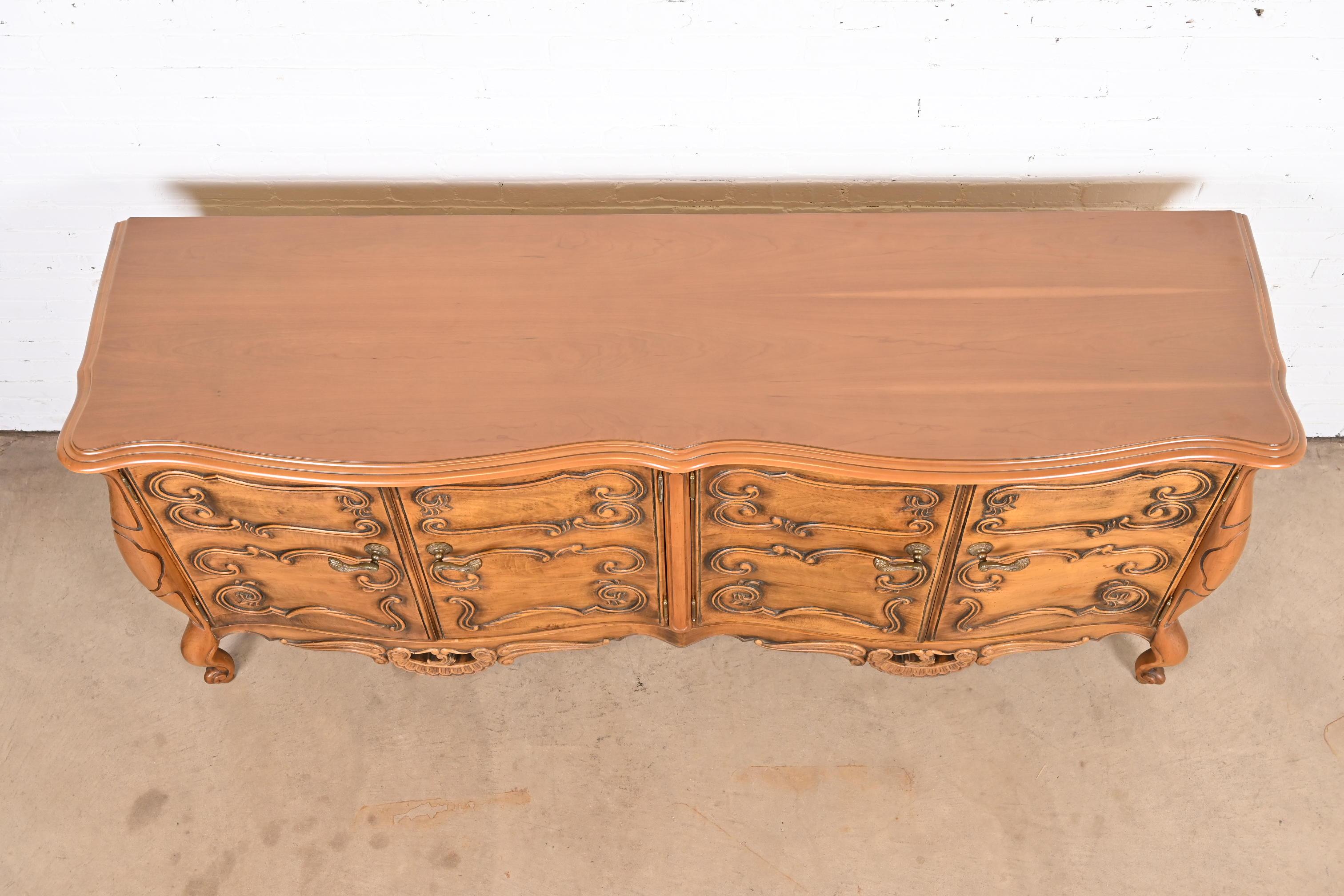 Romweber French Rococo Louis XV Carved Walnut Sideboard or Credenza For Sale 5