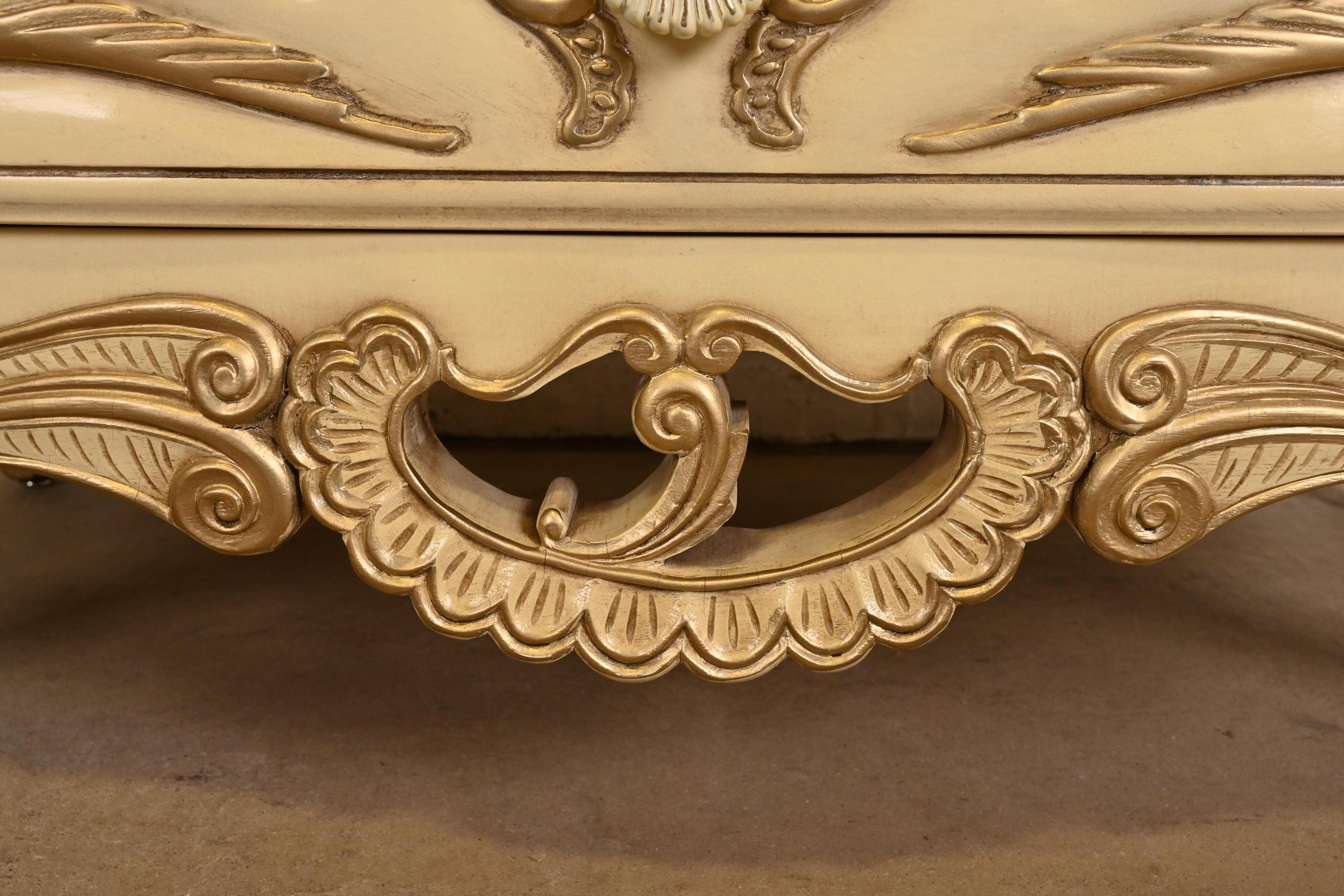Romweber French Rococo Louis XV Cream Lacquered Armoire Dresser, Circa 1960s For Sale 3