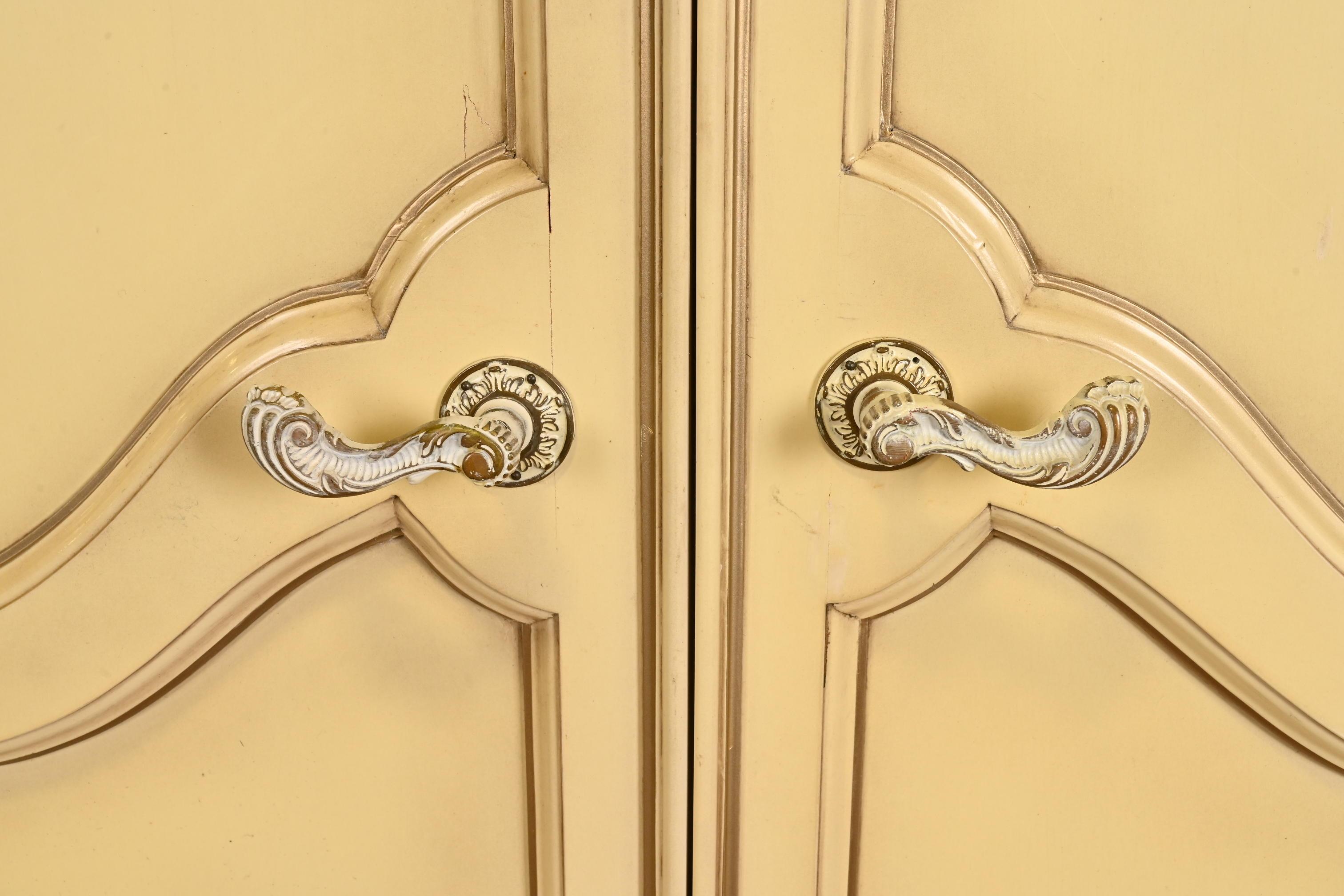 Romweber French Rococo Louis XV Cream Lacquered Armoire Dresser, Circa 1960s For Sale 1