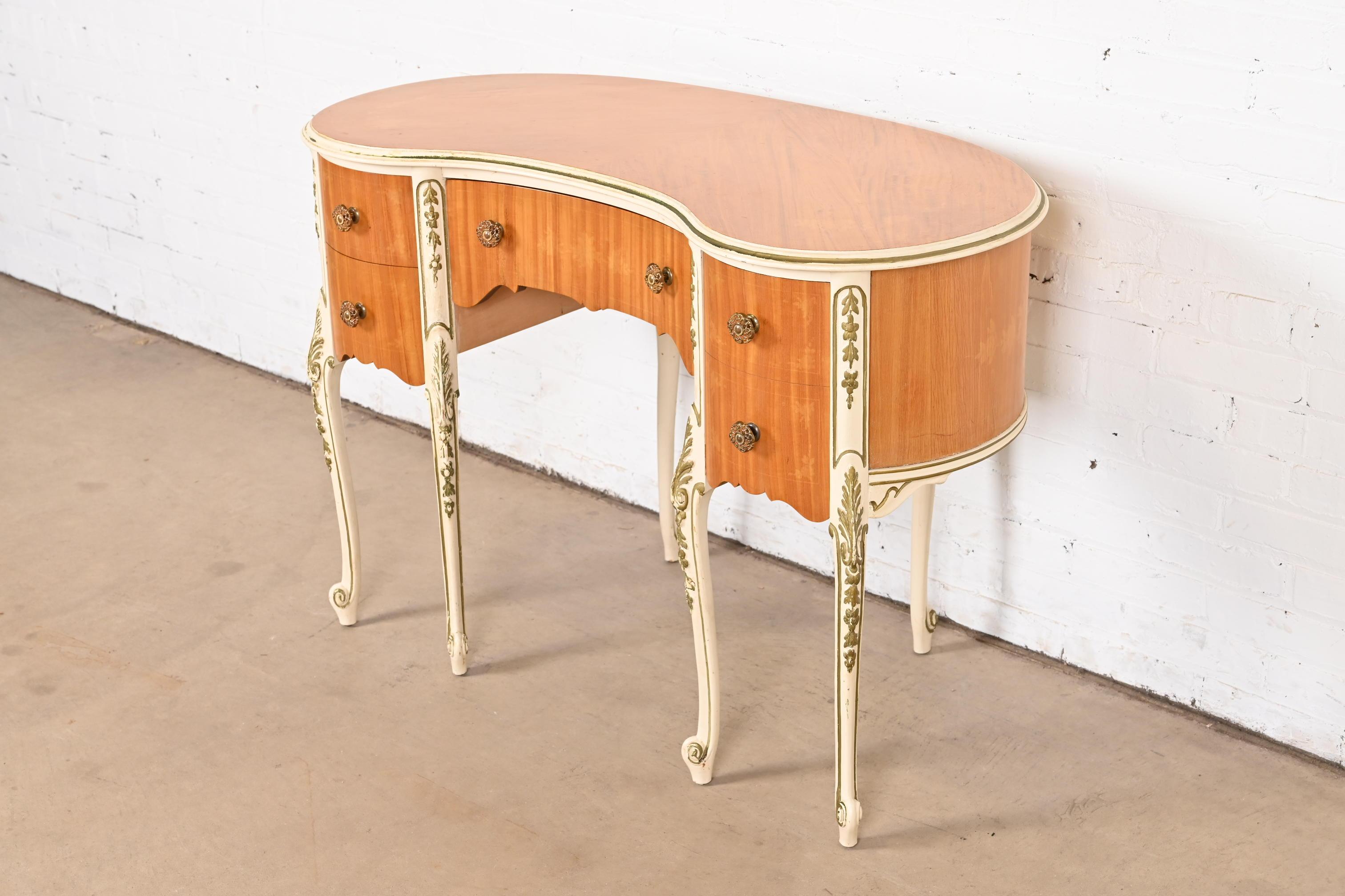 Romweber French Rococo Louis XV Satinwood Parcel Painted Kidney-Shaped Vanity In Good Condition In South Bend, IN