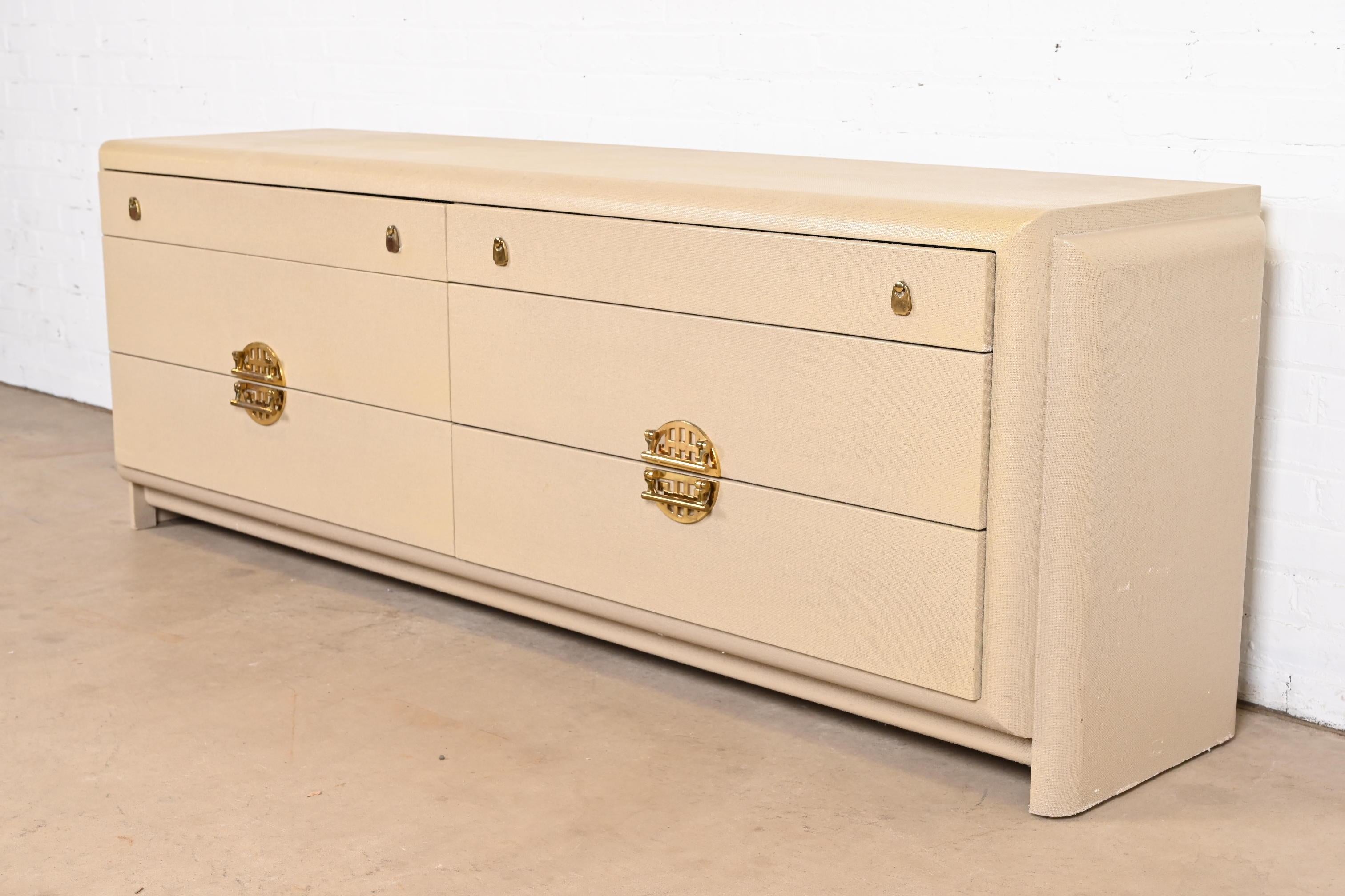 Late 20th Century Romweber Hollywood Regency Chinoiserie Lacquered Grasscloth Dresser or Credenza For Sale