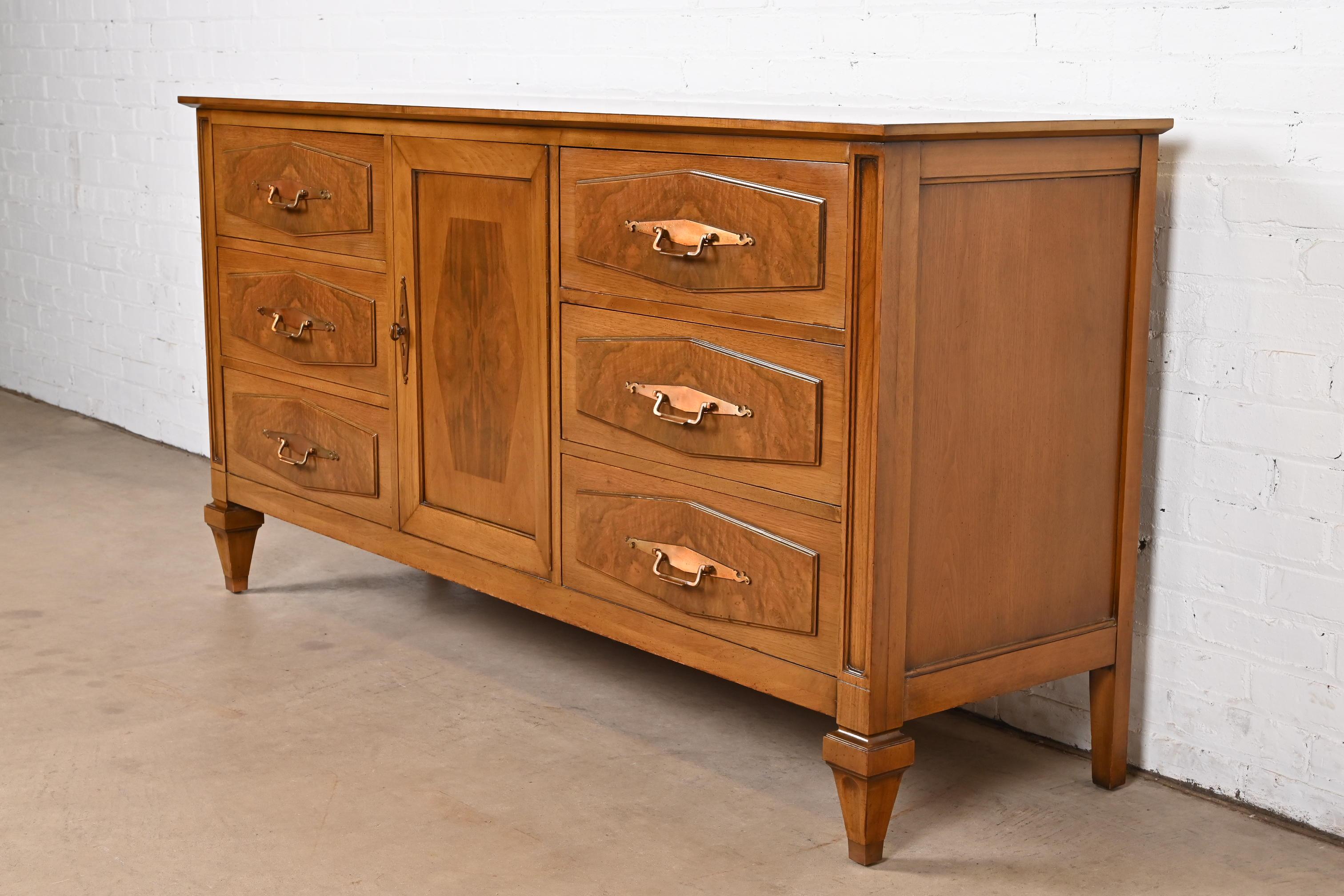 Romweber Mid-Century Hollywood Regency Walnut and Burl Wood Dresser or Credenza In Good Condition For Sale In South Bend, IN