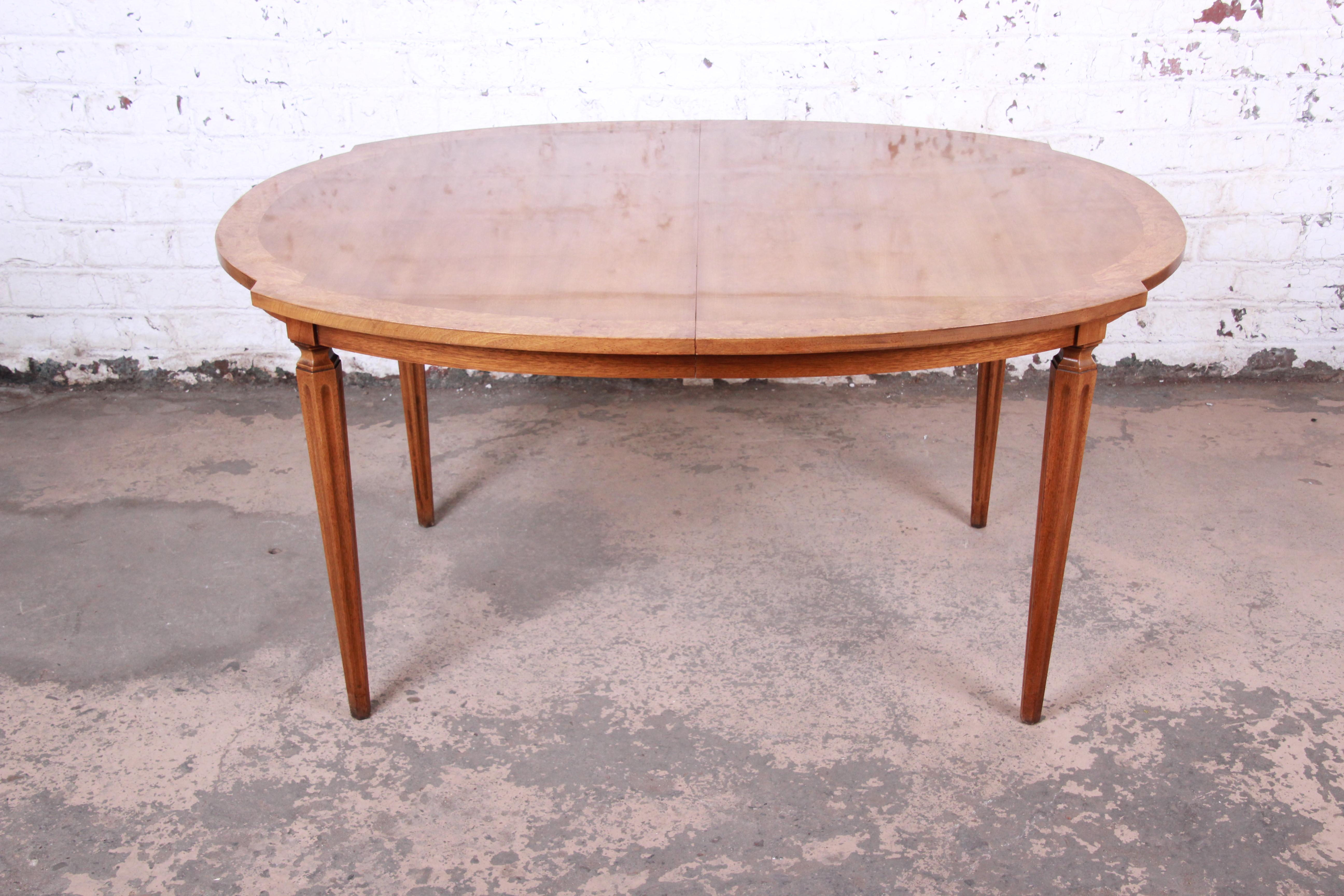Romweber Mid-Century Modern Cherry and Burl Wood Extension Dining Table, 1960s 3