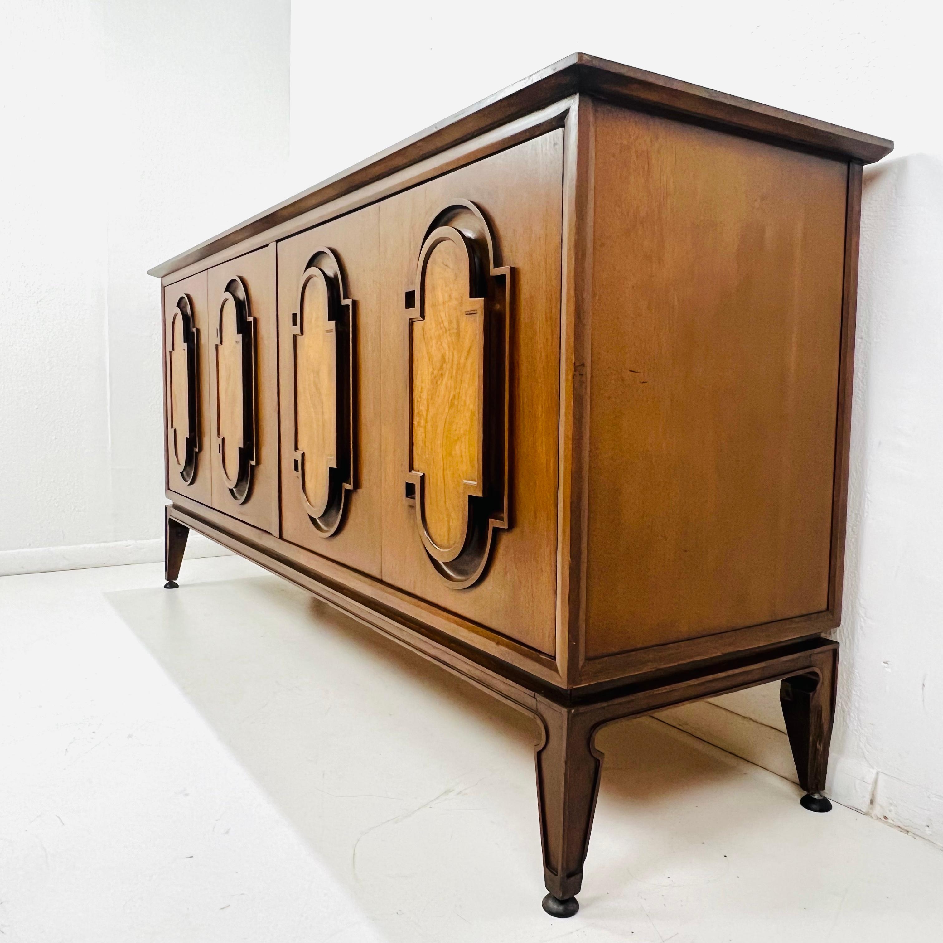 Credenza Romweber del Medioevo in vendita 3