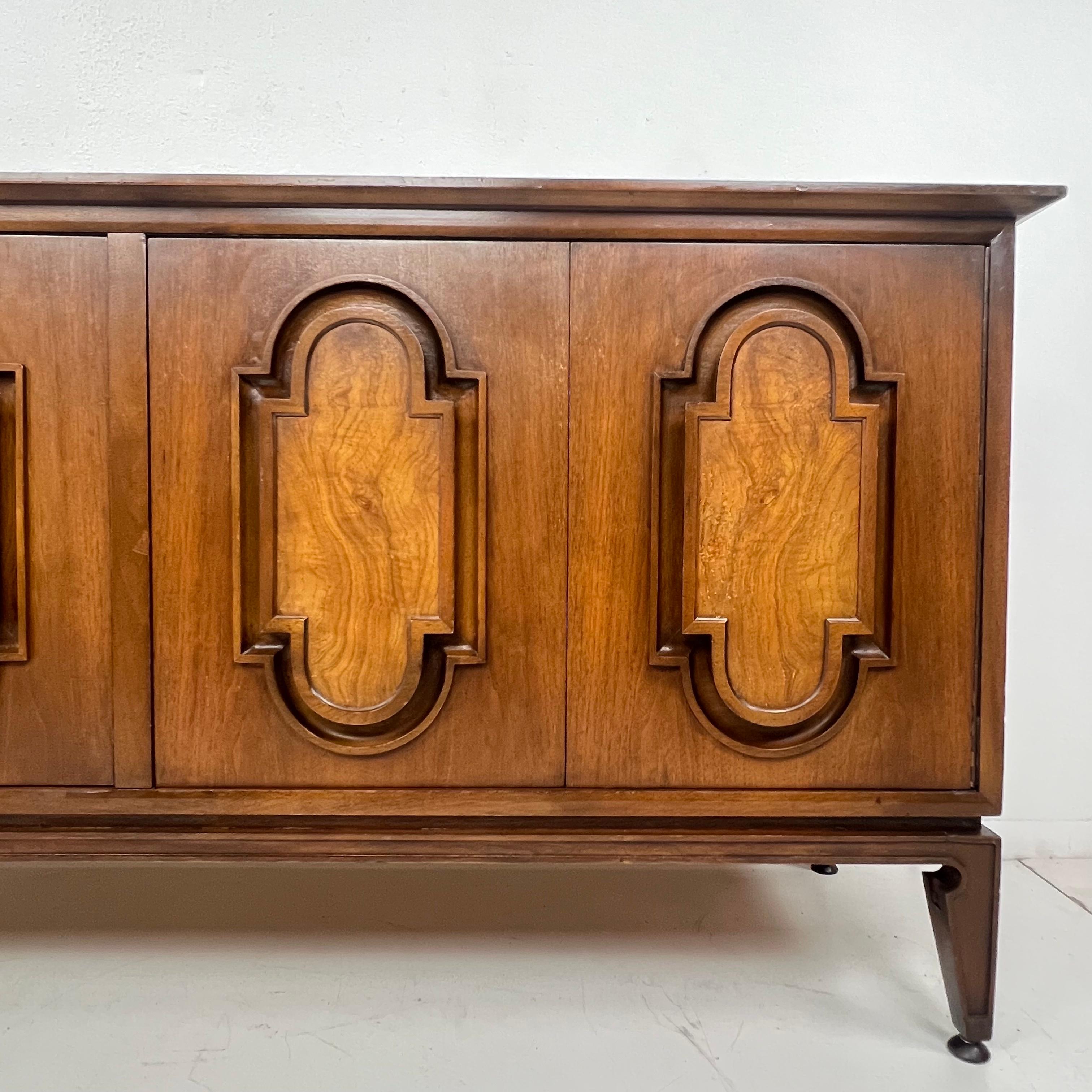 Credenza Romweber del Medioevo in vendita 8