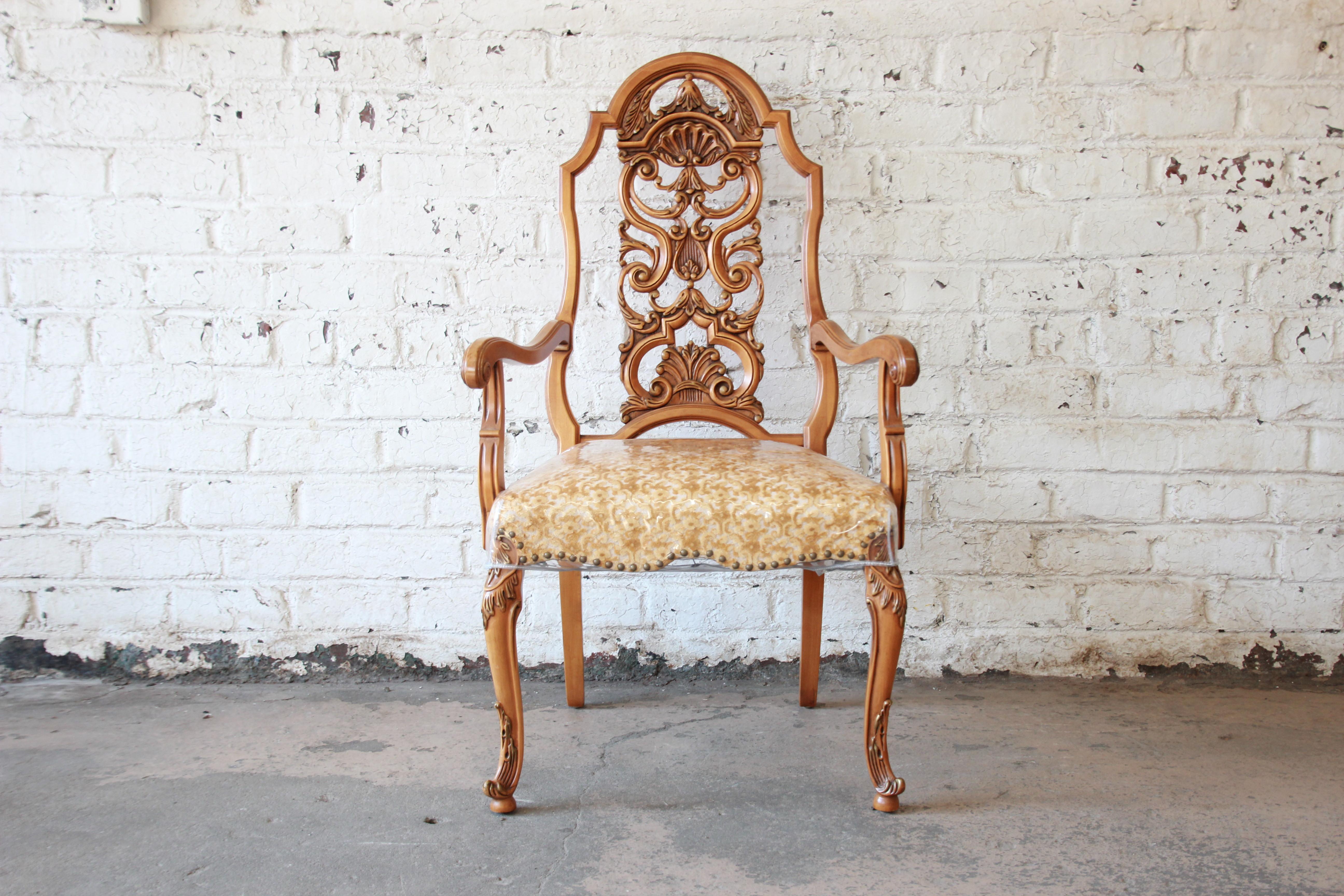 Romweber Ornate French Carved Dining Chairs, Set of Six In Good Condition In South Bend, IN