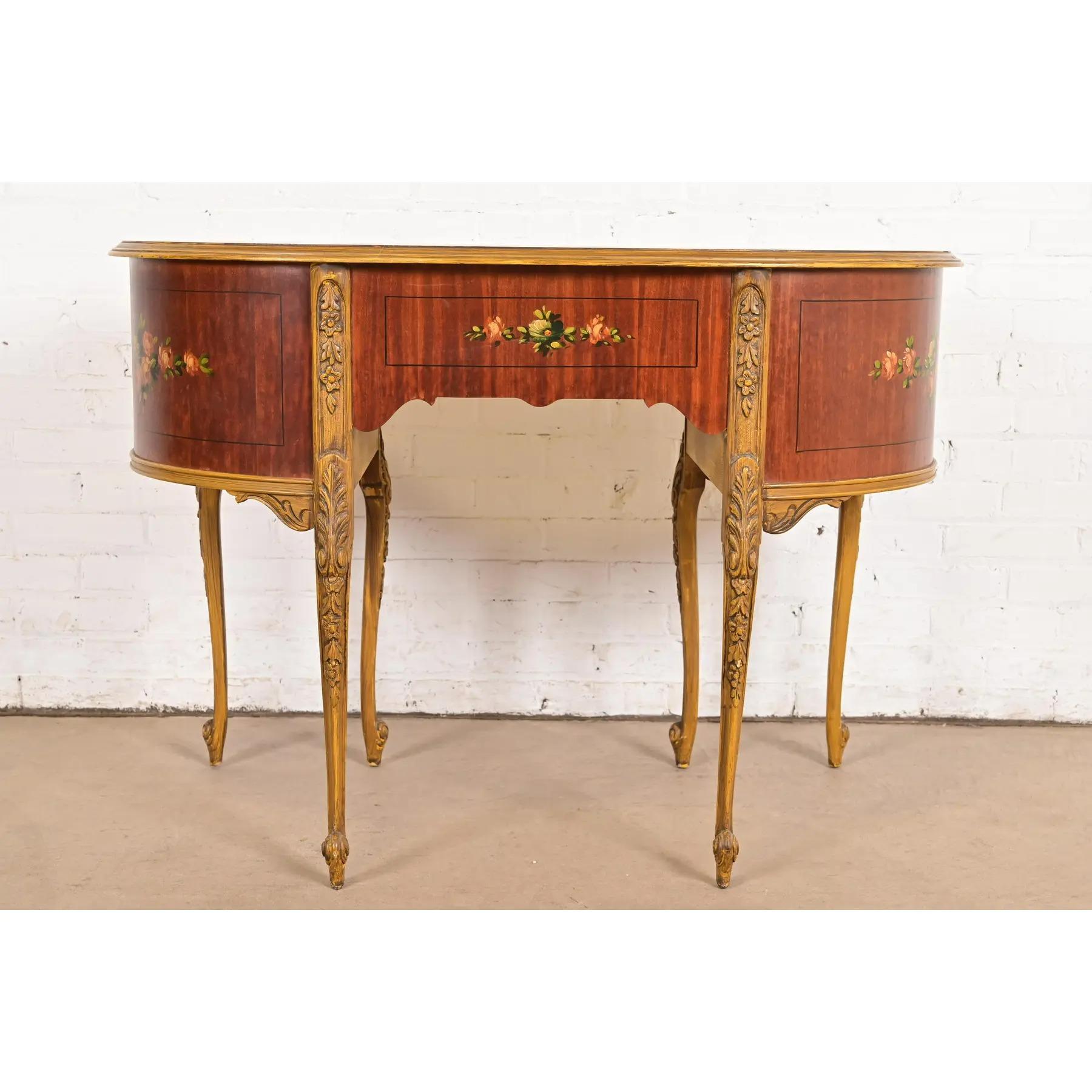 Coiffeuse en bois satiné sculpté Louis XV de style provincial français Romweber, vers 1920 en vente 6