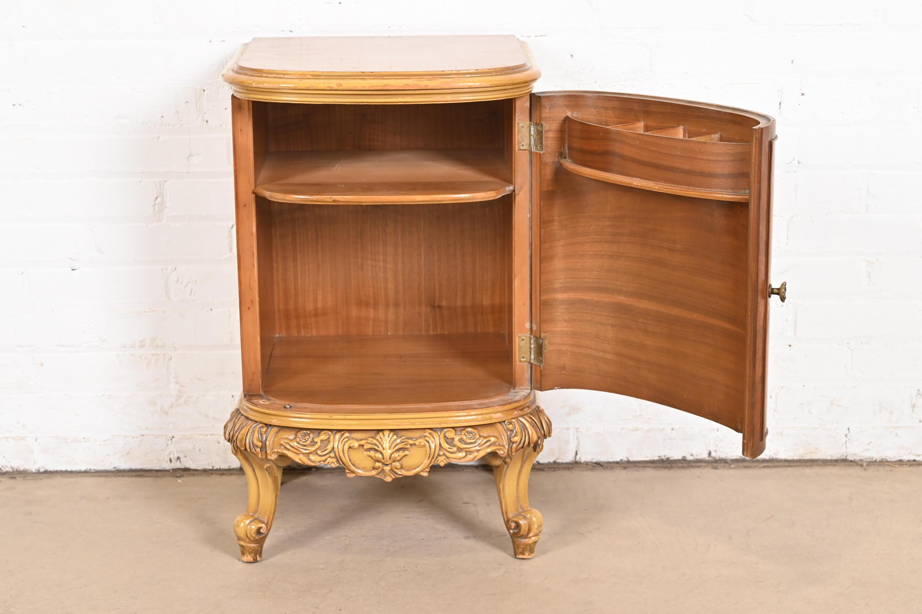 Brass Romweber Style French Provincial Louis XV Flame Mahogany Nightstand For Sale
