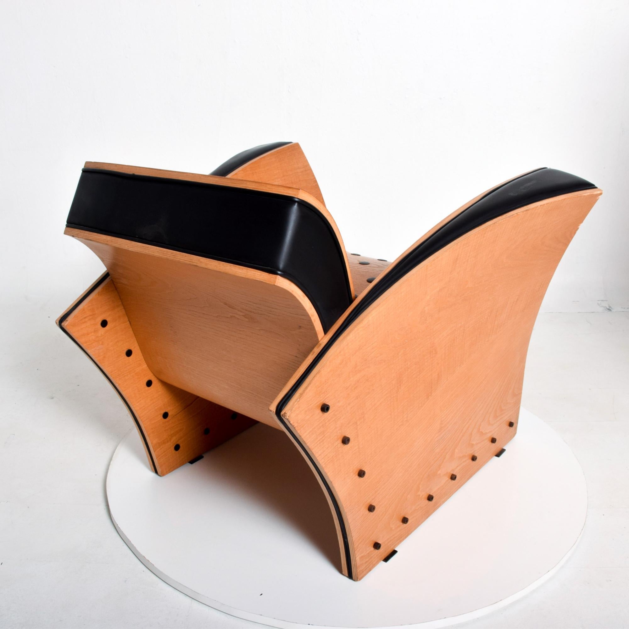 1980s Ron Arad Fauteuil Rubber Crust Beech & Black Armchair In Good Condition For Sale In Chula Vista, CA