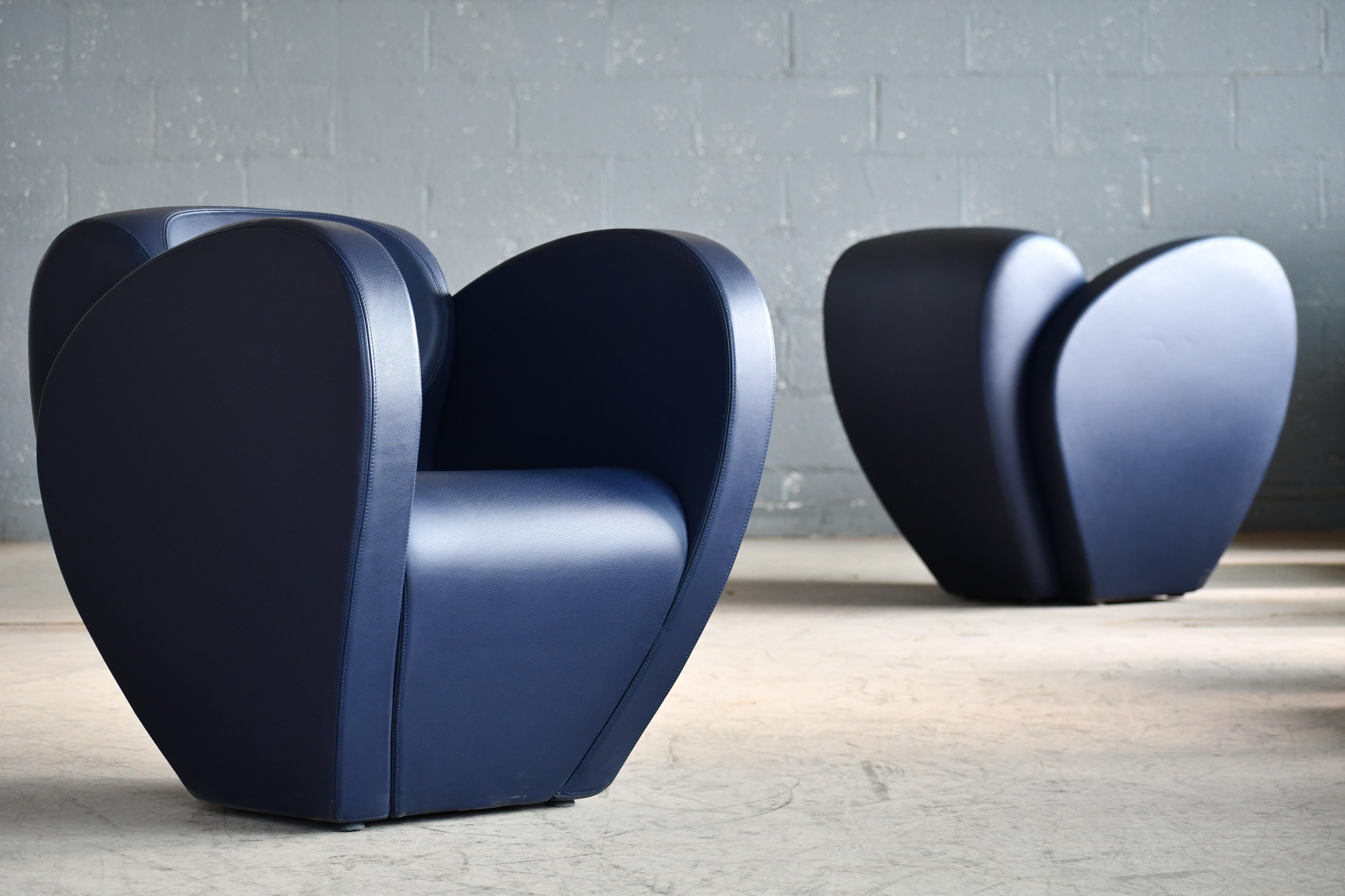 Ron Arad Lounge Chair Model in Blue Leather for Moroso, Italy  In Good Condition For Sale In Bridgeport, CT