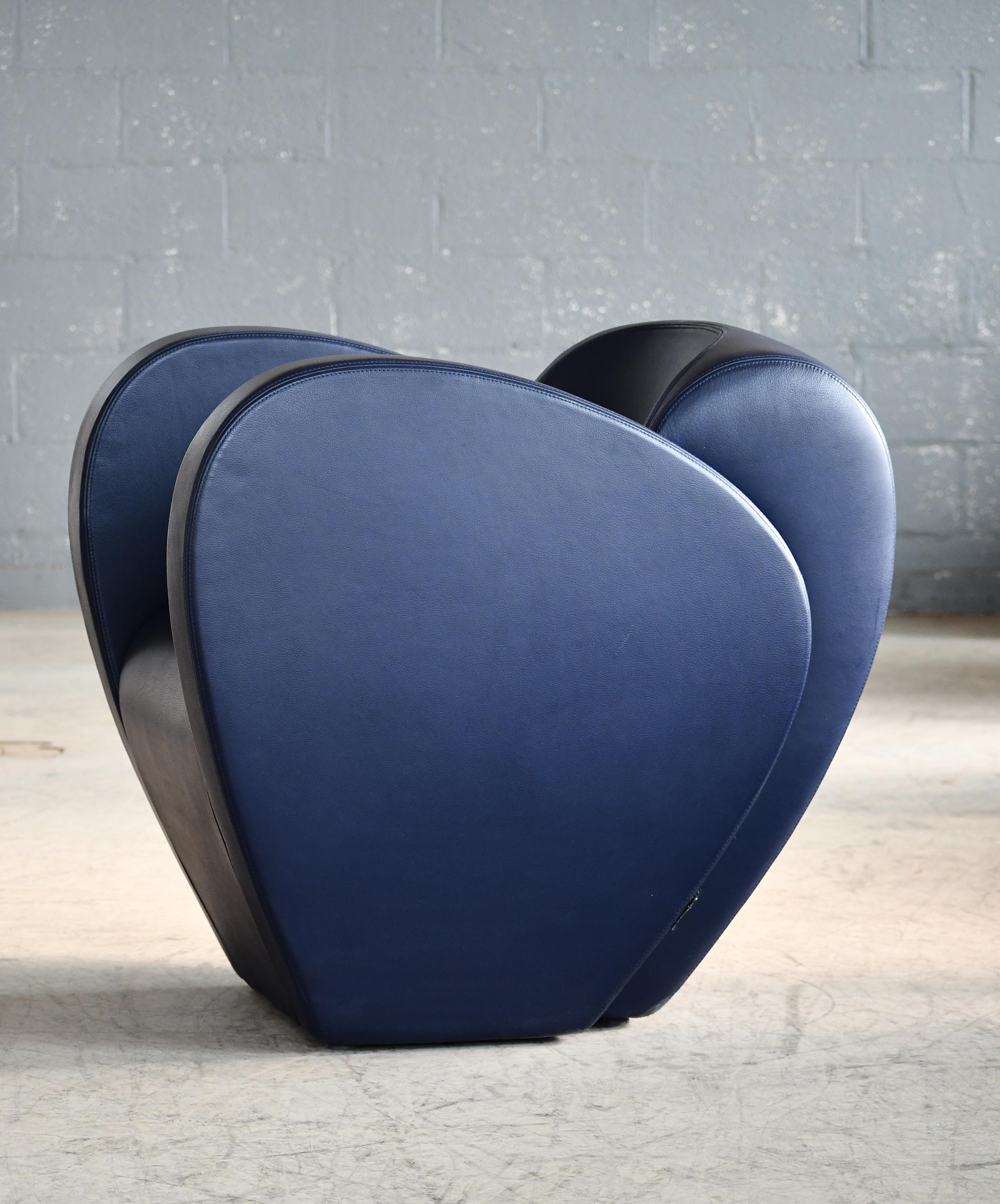 Loungesessel Modell aus blauem Leder von Ron Arad für Moroso, Italien  im Angebot 3