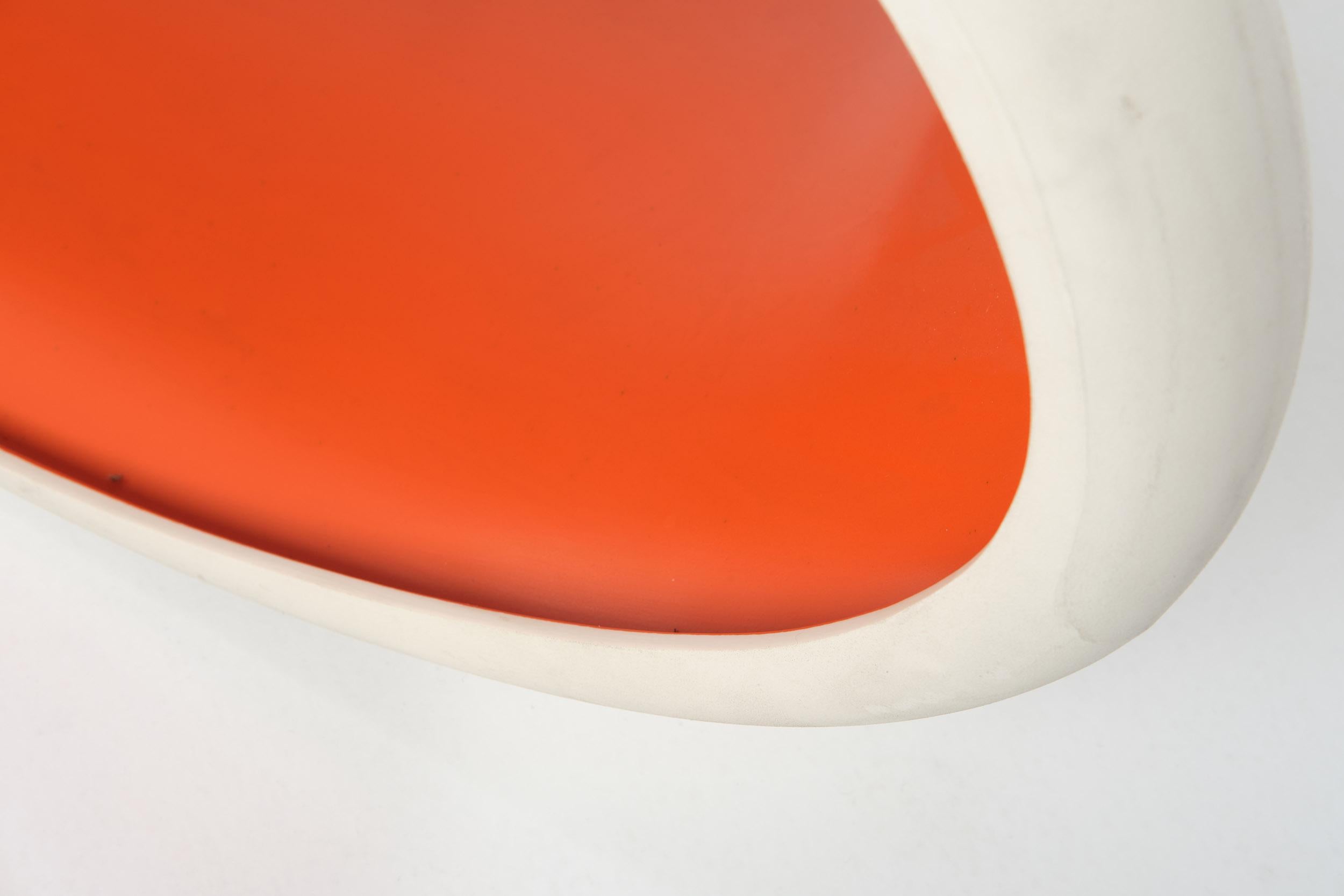 Italian Ron Arad MT3 Seat in Polyethylene for Driade For Sale