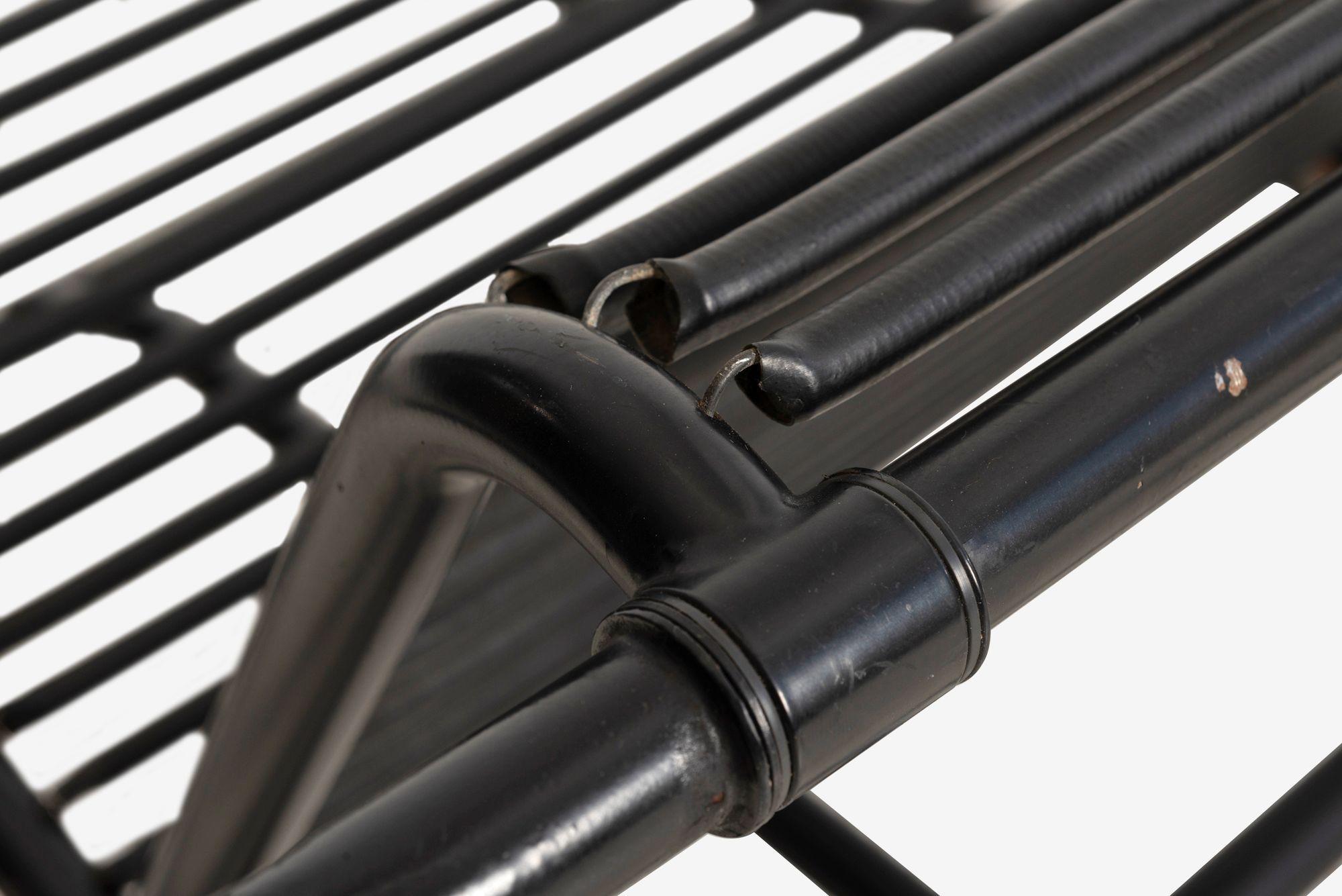 Ron Arad Paire de chaises à bascule pour One-Off, Royaume-Uni, 1981 en vente 4