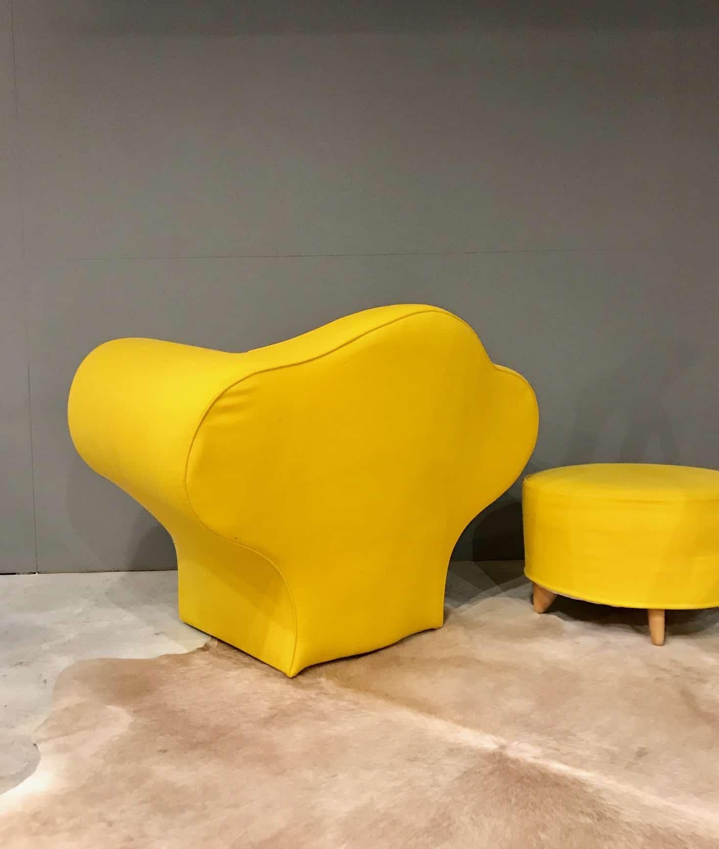 Wool Ron Arad Soft Big Easy Chair For Sale