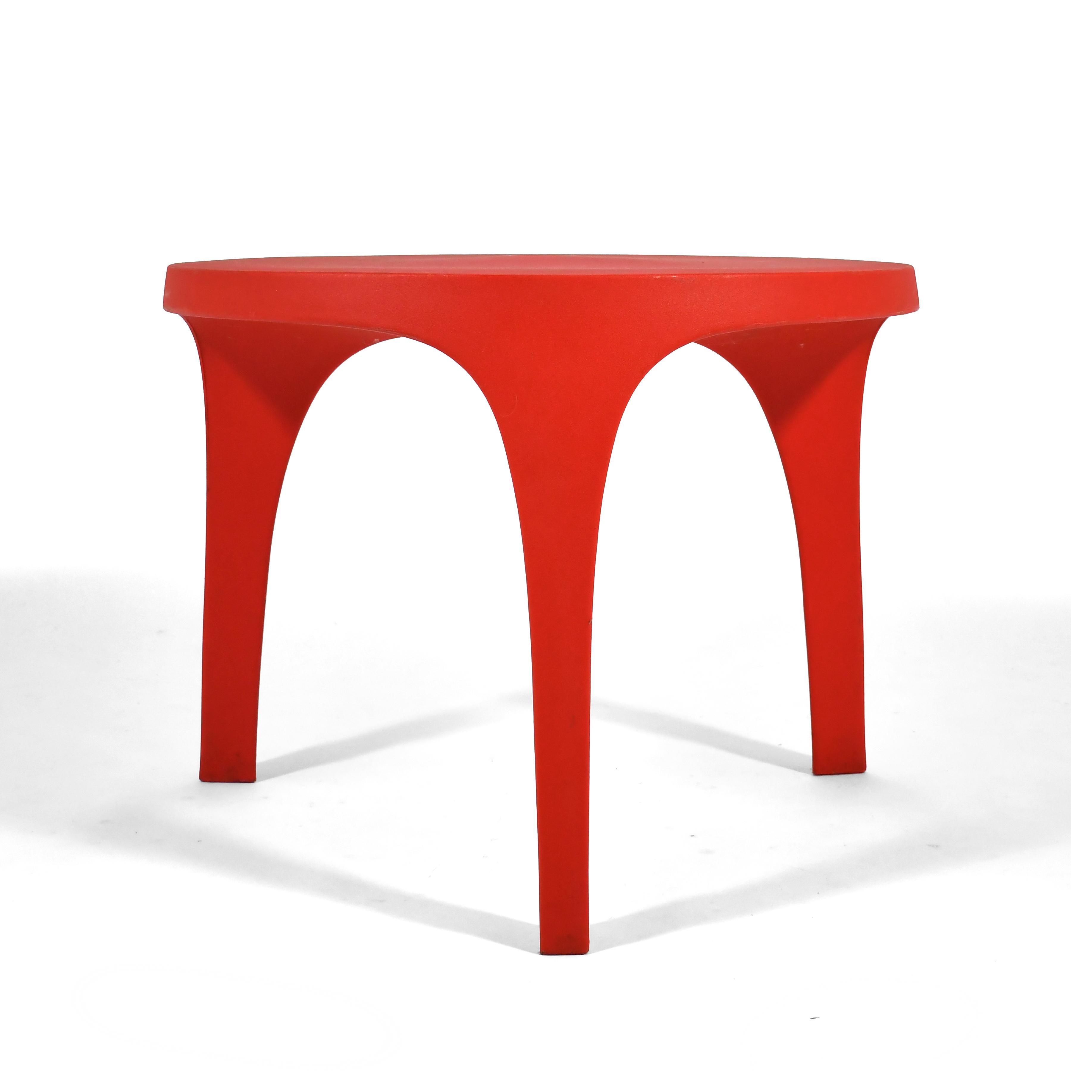 Ron Arad Victoria Albert Table by Moroso In Good Condition For Sale In Highland, IN