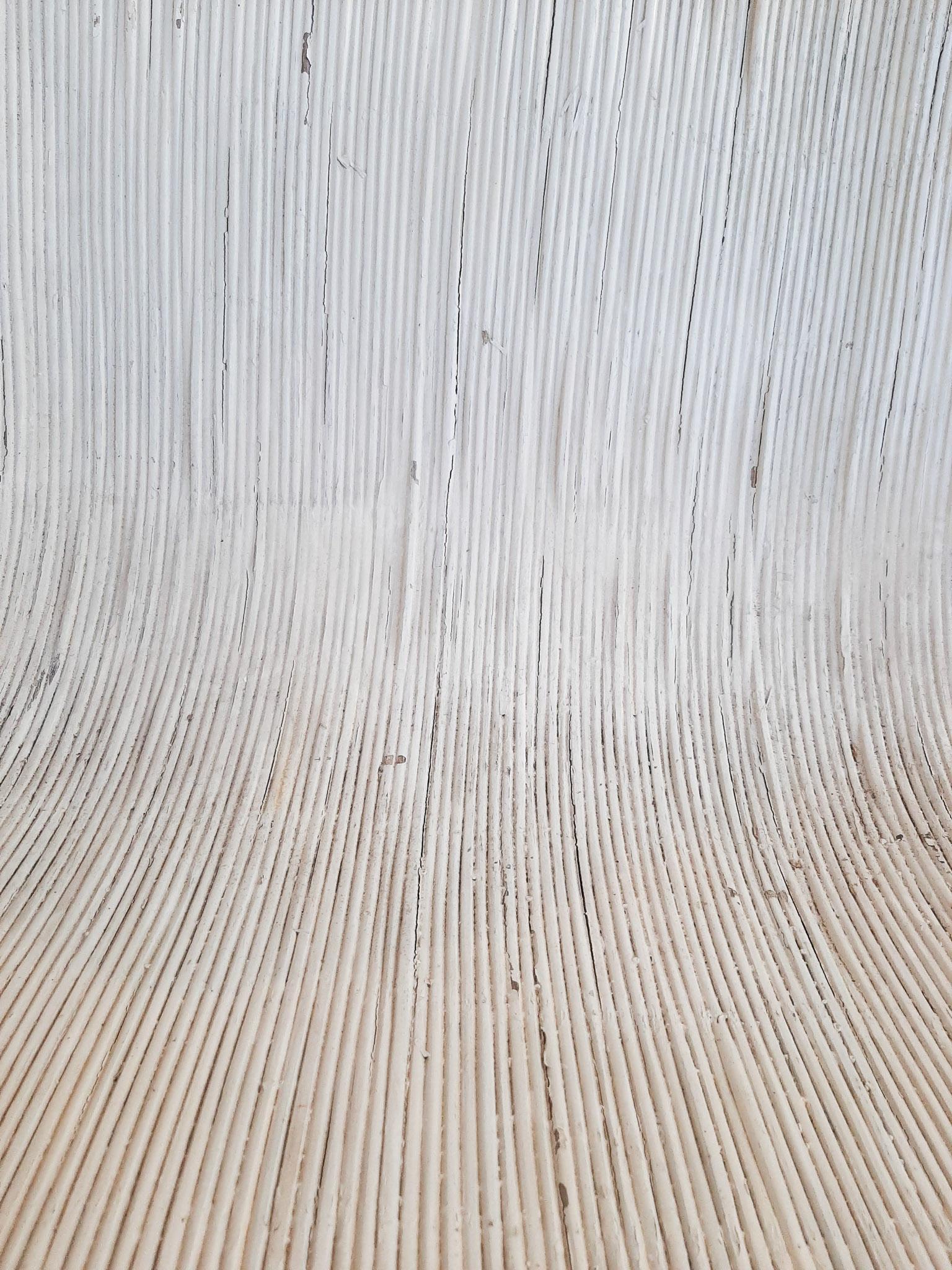 Fauteuil de salon Ron Arad en rotin peint en blanc et bambou en vente 3