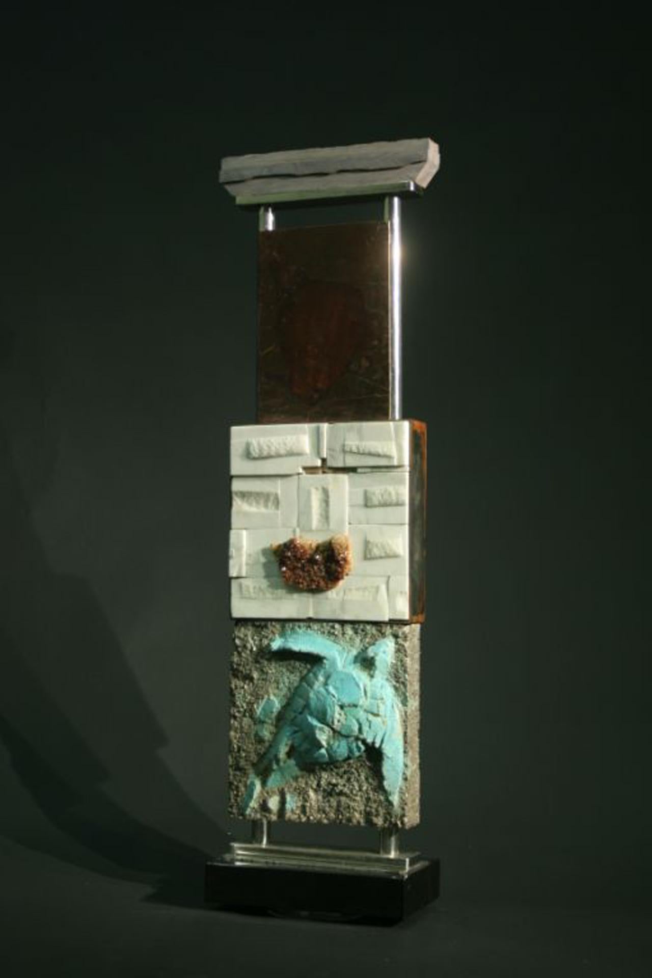 Ascent, 39"hohe Mischtechnik, einzigartige Skulptur – Sculpture von Ron Chapel