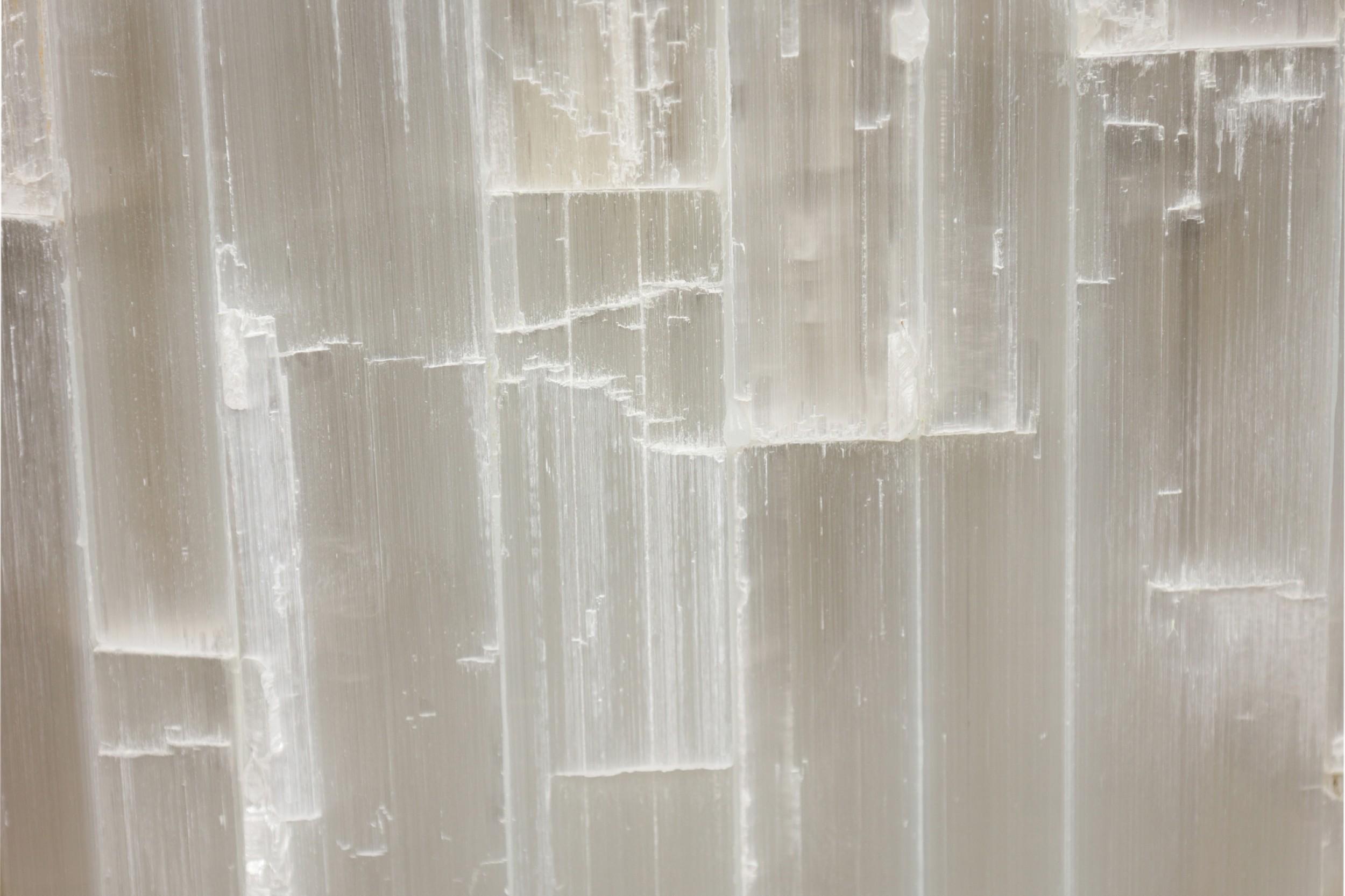 Ron Dier American Contemporary Single Tier Chandelier (Acryl) im Angebot