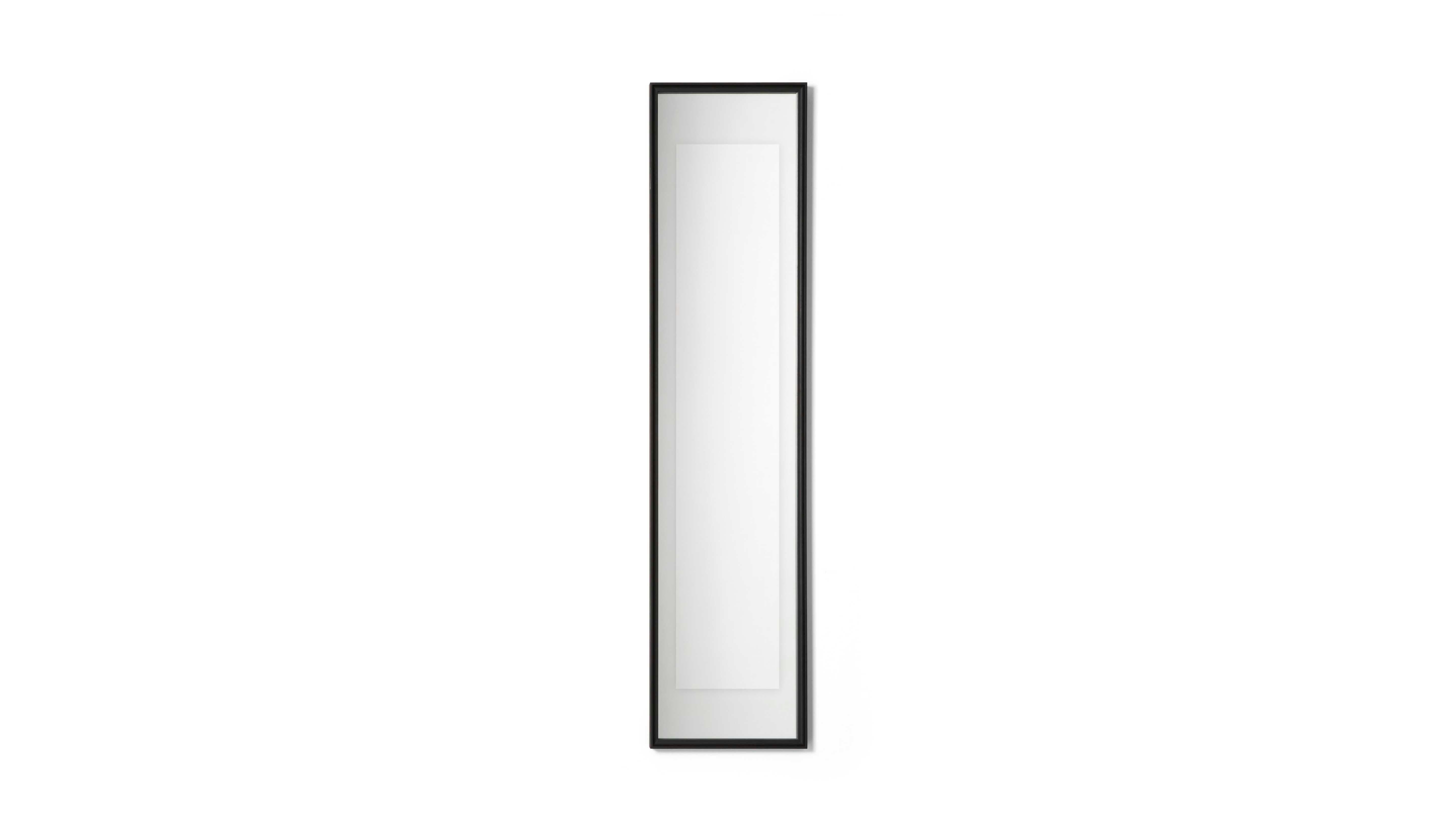 Miroir Deadline de Ron Gilad « Cesare & Adele » pour Cassina

Une collection de miroirs design, objets hybrides d'une facture exceptionnelle, imaginés par Ron Gilad à travers l'ingénierie de la construction et la fabrication de meubles de