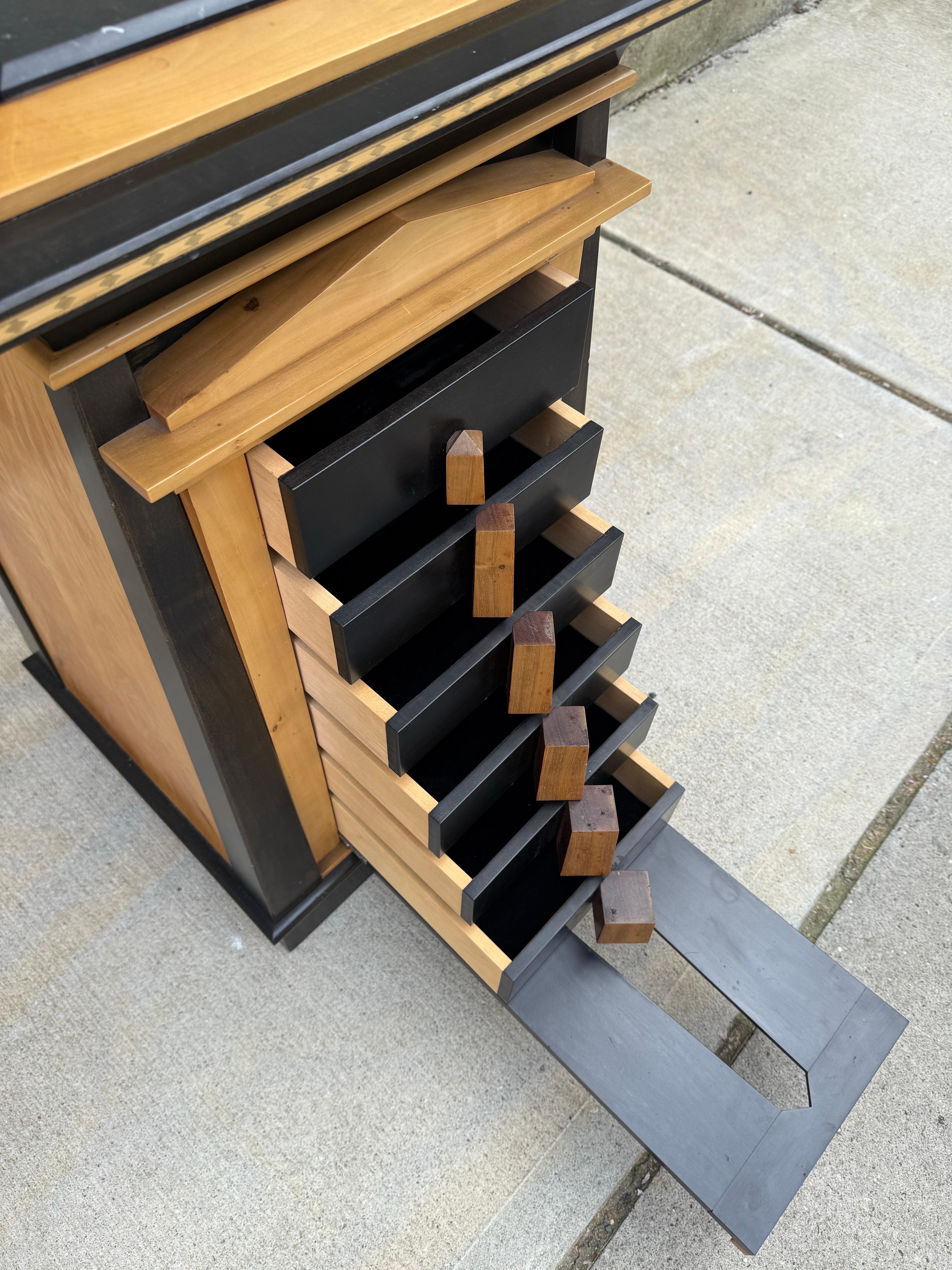 Ron Puckett Custom Made Pedestal Cabinet Table NYC 1980’s For Sale 7
