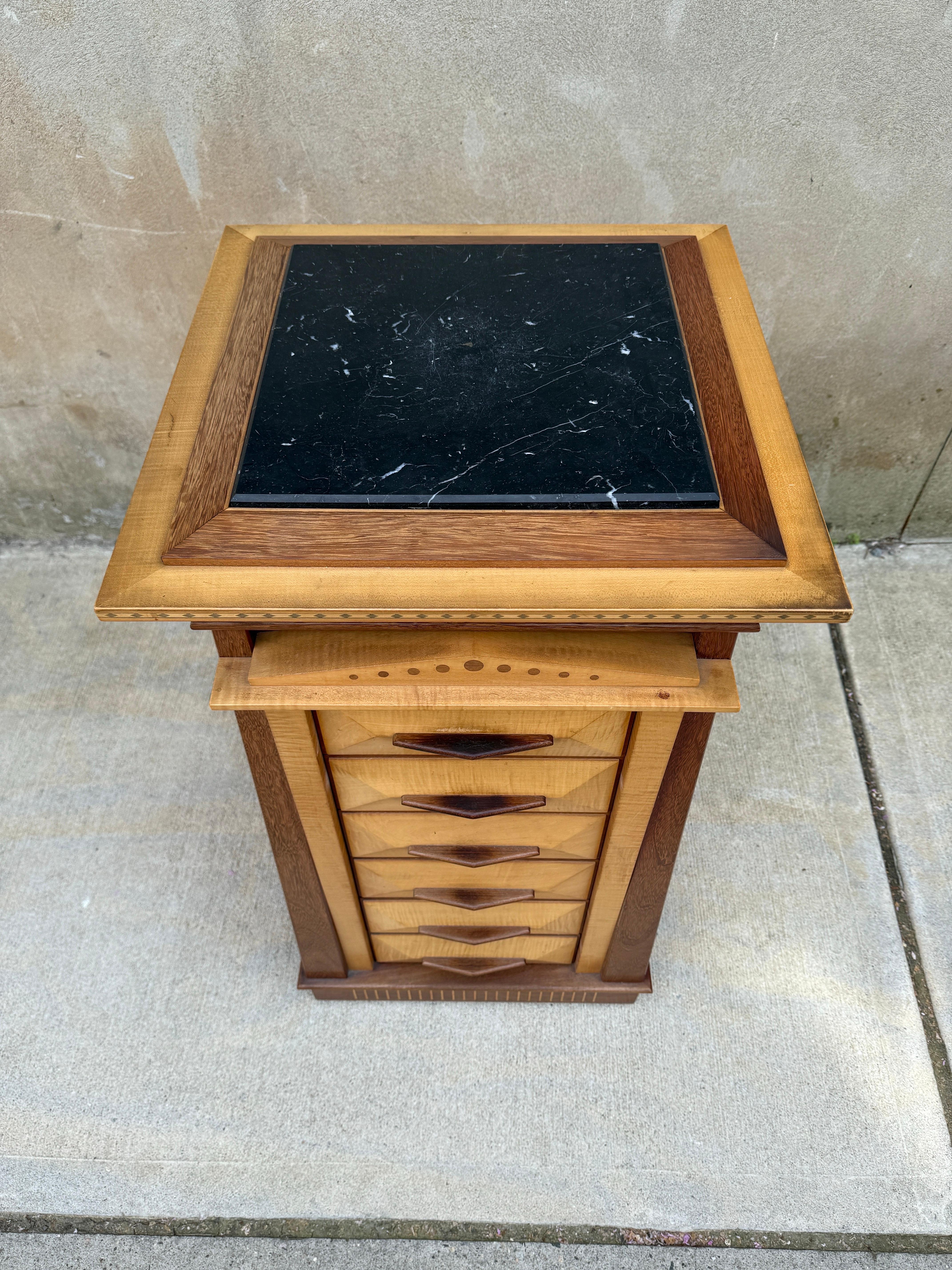 Ron Puckett Custom Made Pedestal Cabinet Table NYC 1980’s In Good Condition For Sale In Jersey City, NJ