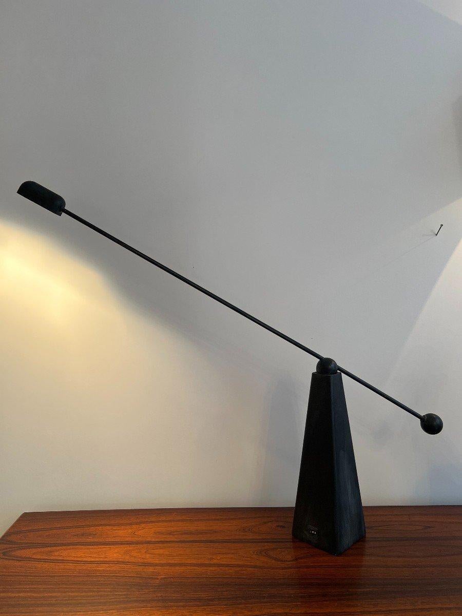 Ron Rezek
ORBIS table lamp
Height adjustable and swiveling
Bieffeplast edition
Signed
1980
H 88 x W 72 x D 10 cm
Metal
Very good original condition
890 euros