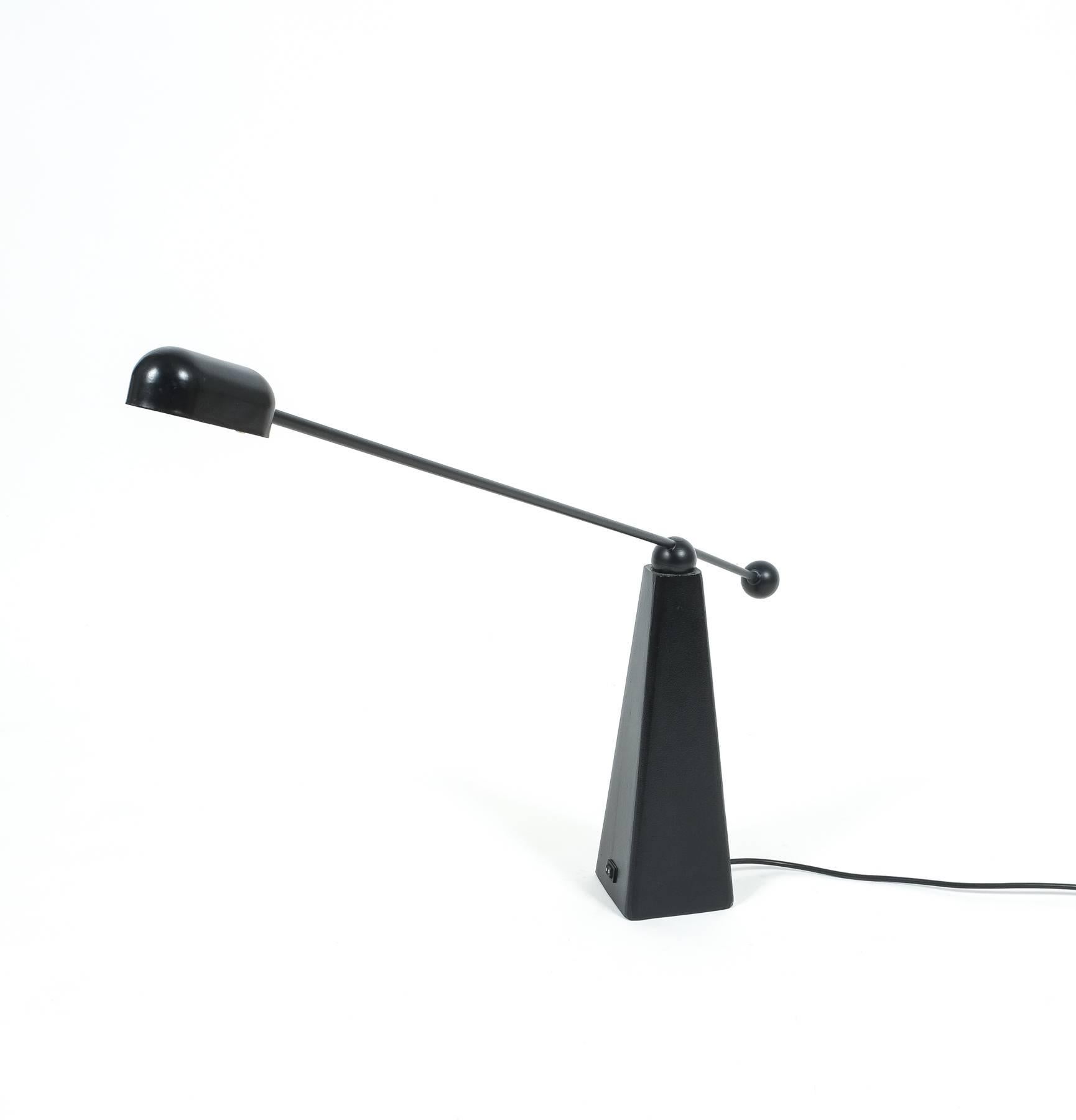 Postmoderne Lampe de bureau Ron Rezek Orbit par pour Bieffeplast, vers 1980 en vente