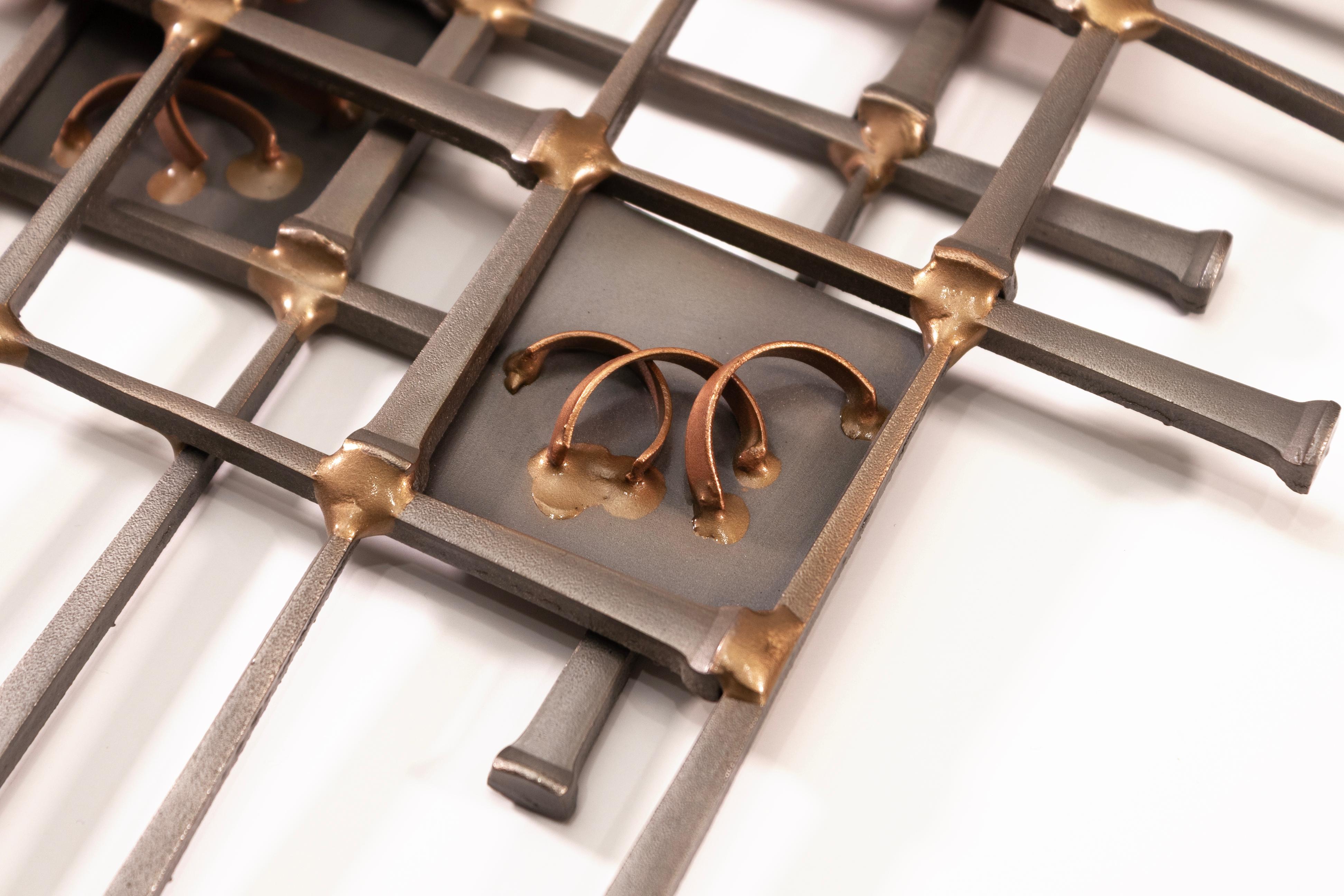 Ron Schmidt firmato Brutalist Mid Century Modern Wall Hanging Nail Sculpture (scultura con chiodo) in vendita 1